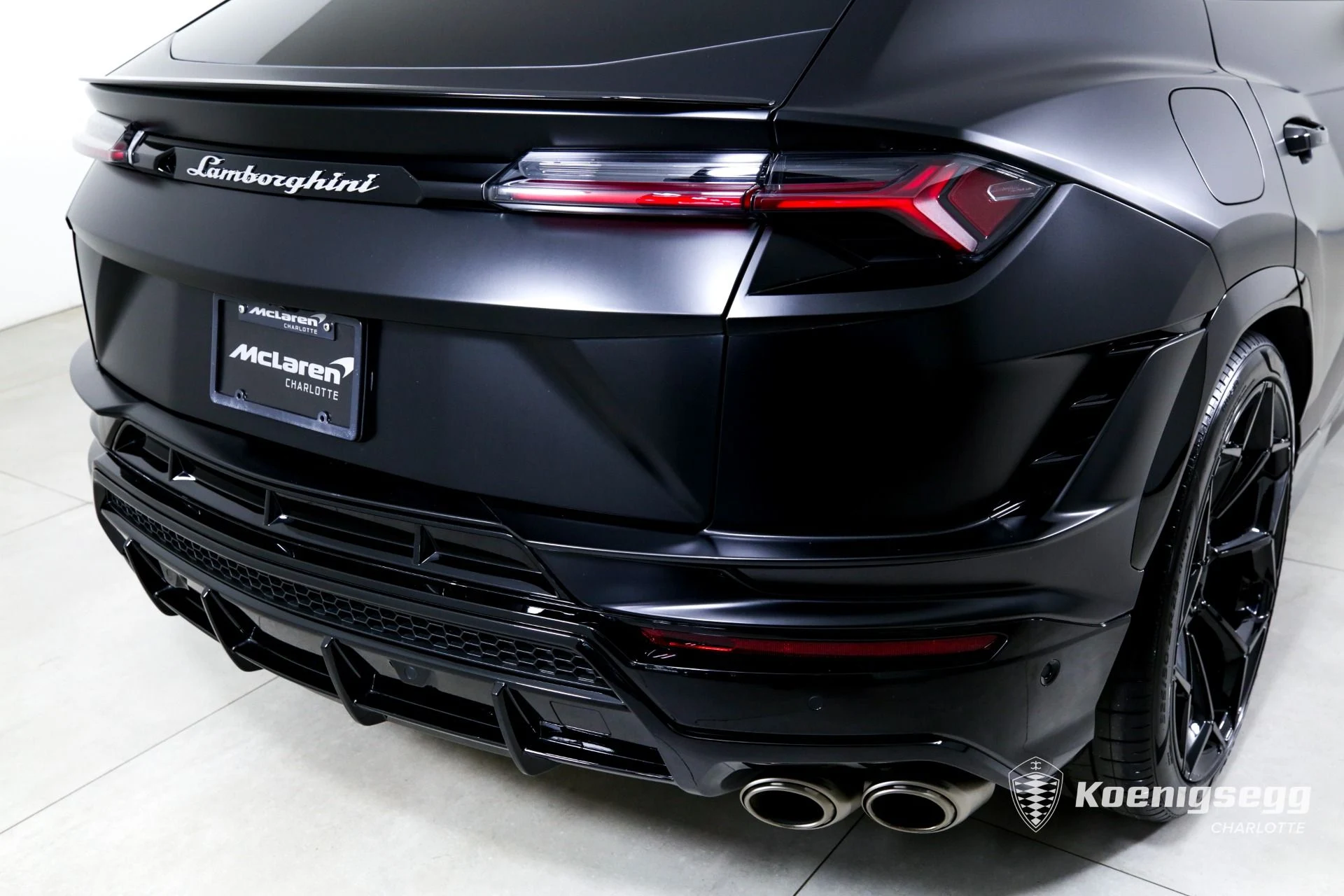 mph040_2520919808_Used_2023_Lamborghini_Urus_Performante_1746560193_c06446c2b5