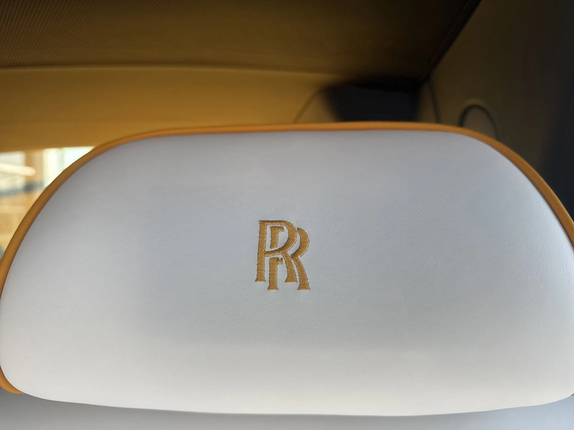 mph040_2527789743_08ef5e80b33afe7d2035b52619c02b83x_e484222528