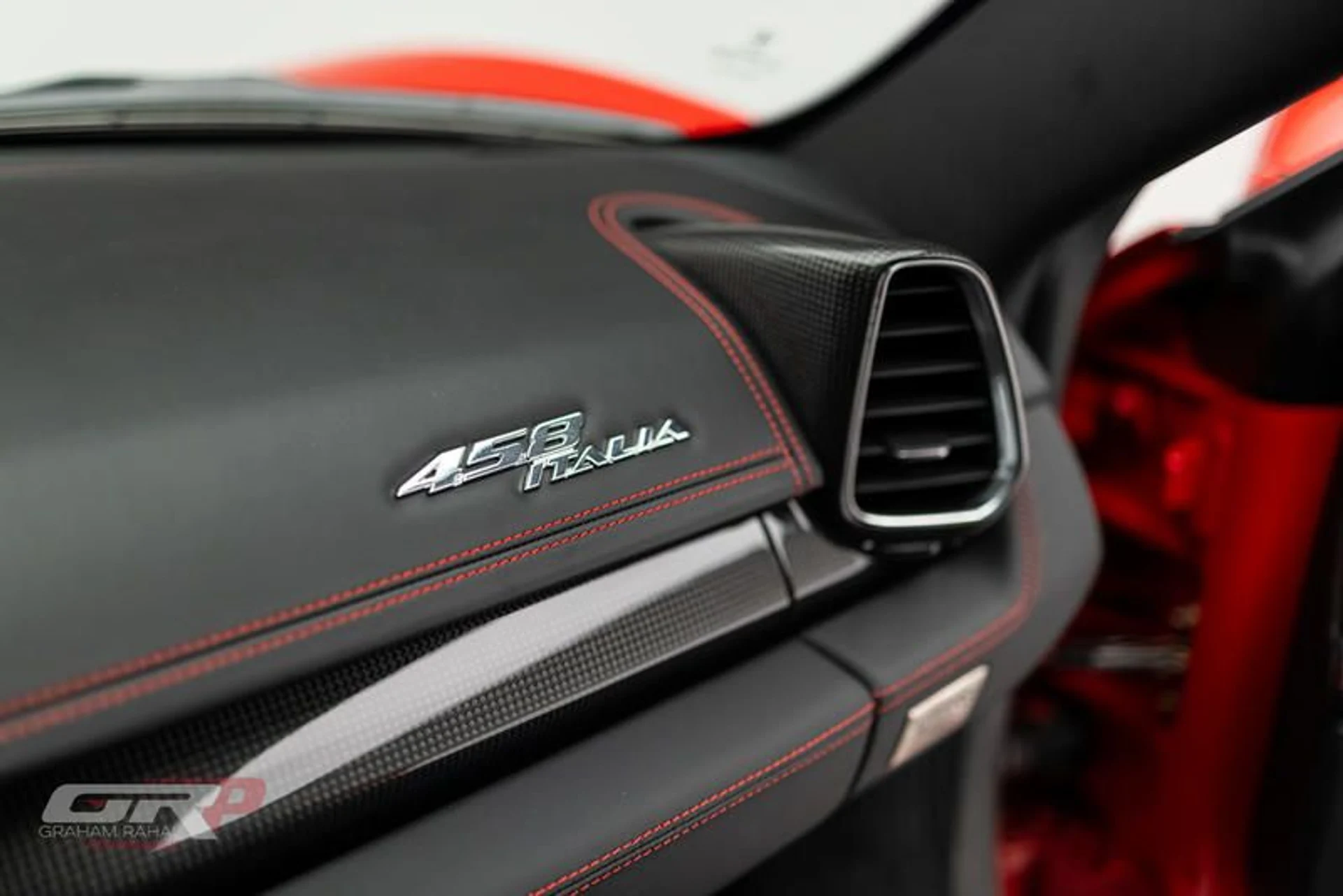 mph040_2529498288_00_E007_A1_558_C_4_C52_8_D87_8_EC_1_C2_DD_6404_d3c3598dc0