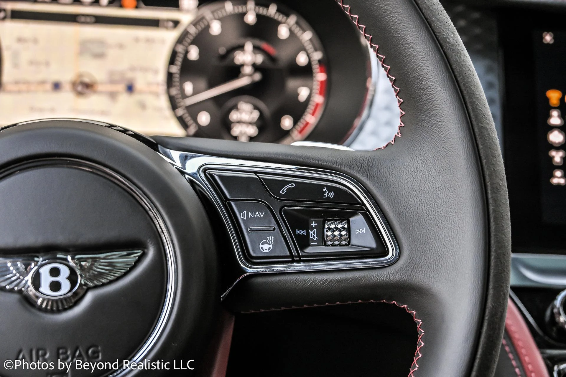 mph040_253222714_Used_2024_Bentley_Flying_Spur_Speed_1755331554_4dd992f81d