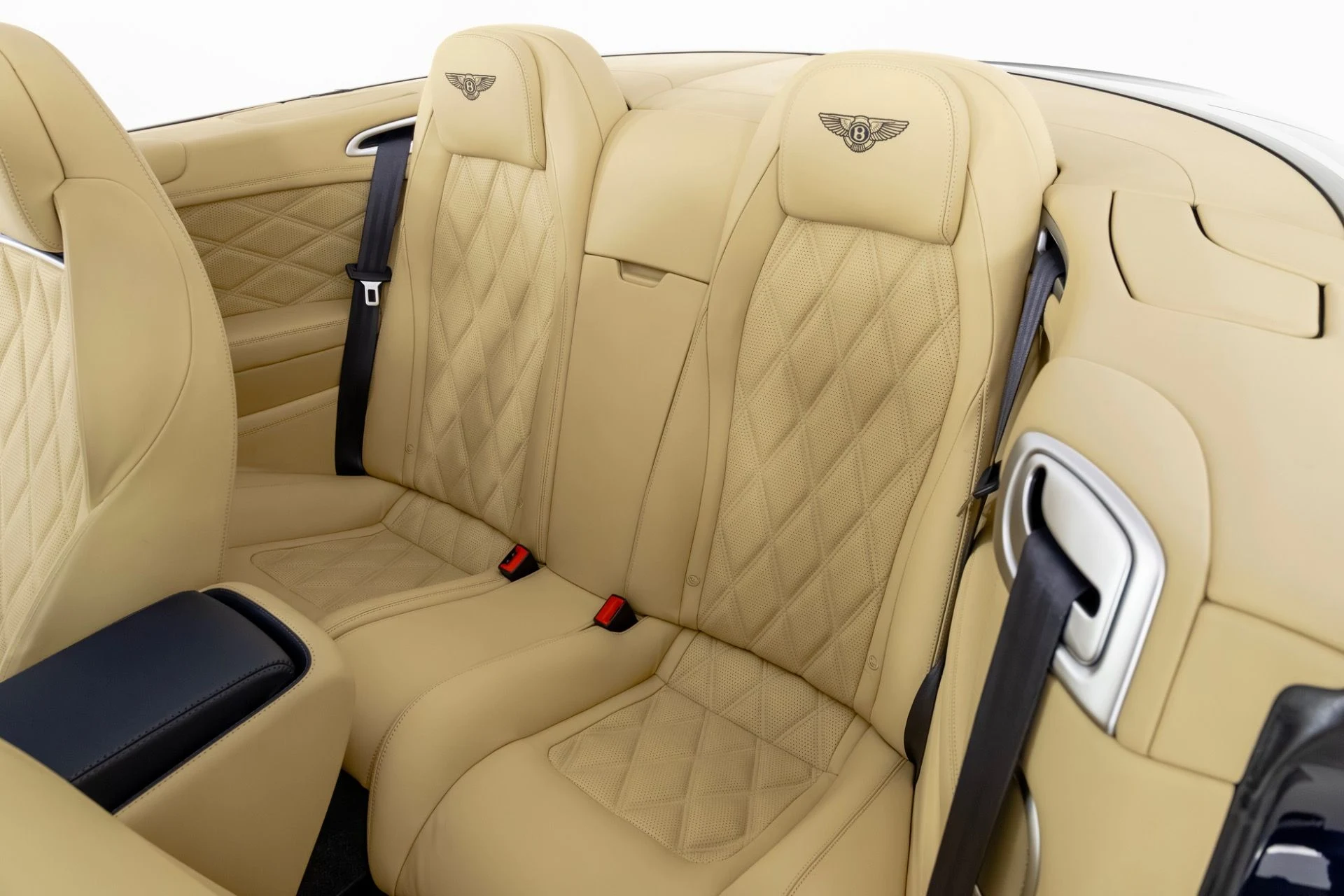 mph040_2569493339_Used_2014_Bentley_Continental_GT_V8_1766612370_f10727e6ce