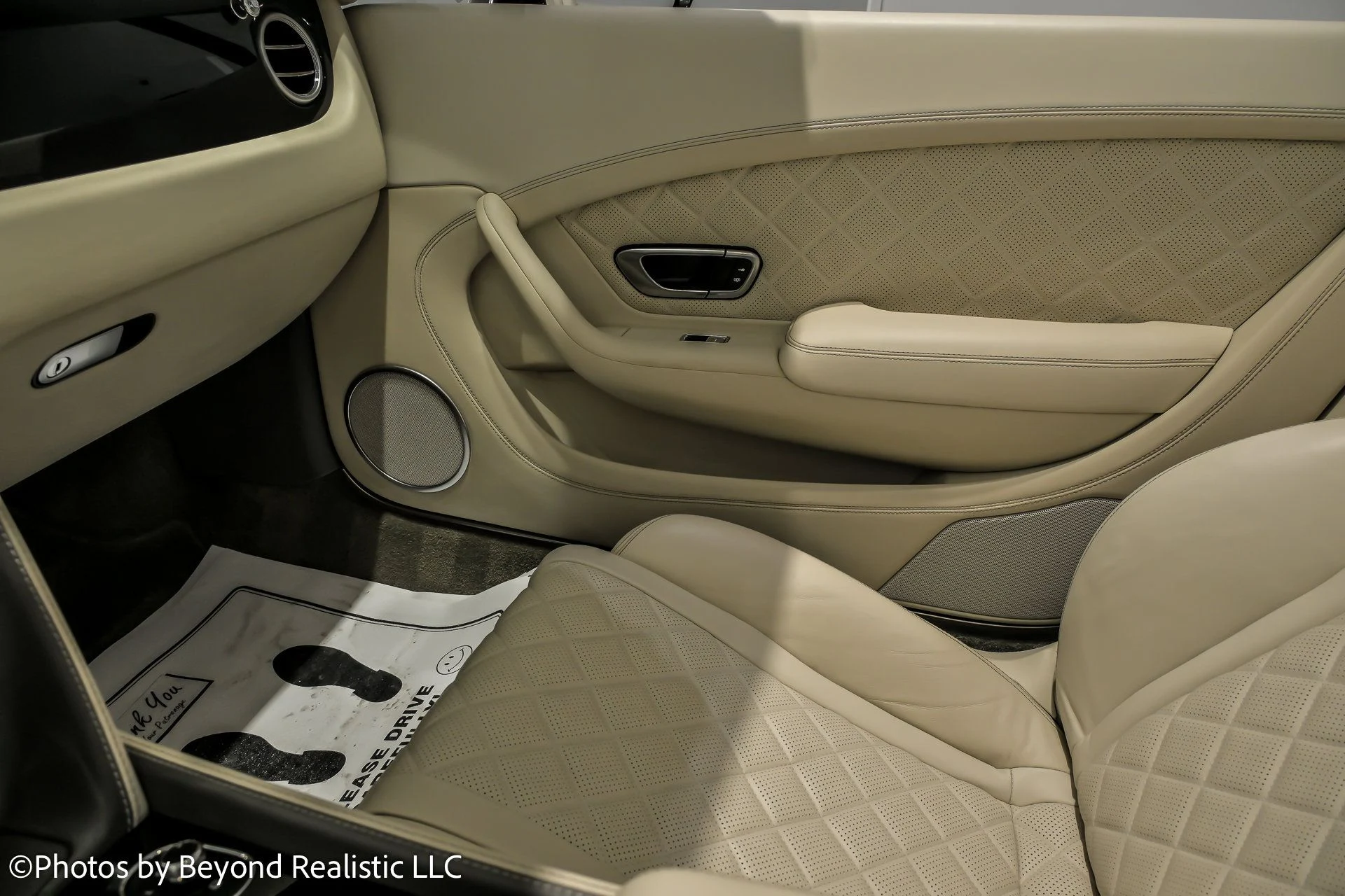 mph040_2574307056_e37f9fbcfc2d4ebbfae85c480b1ad6a7x_d041f4bc8c