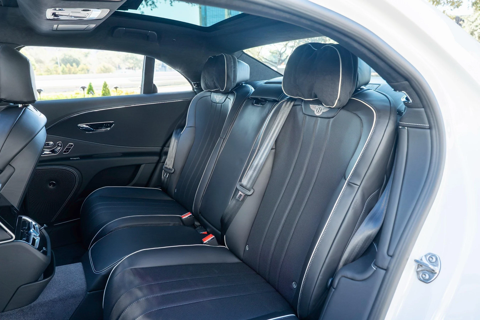 mph040_2577155237_462758417_6954bfef4e73cd9f103f4f66_94bce43aac