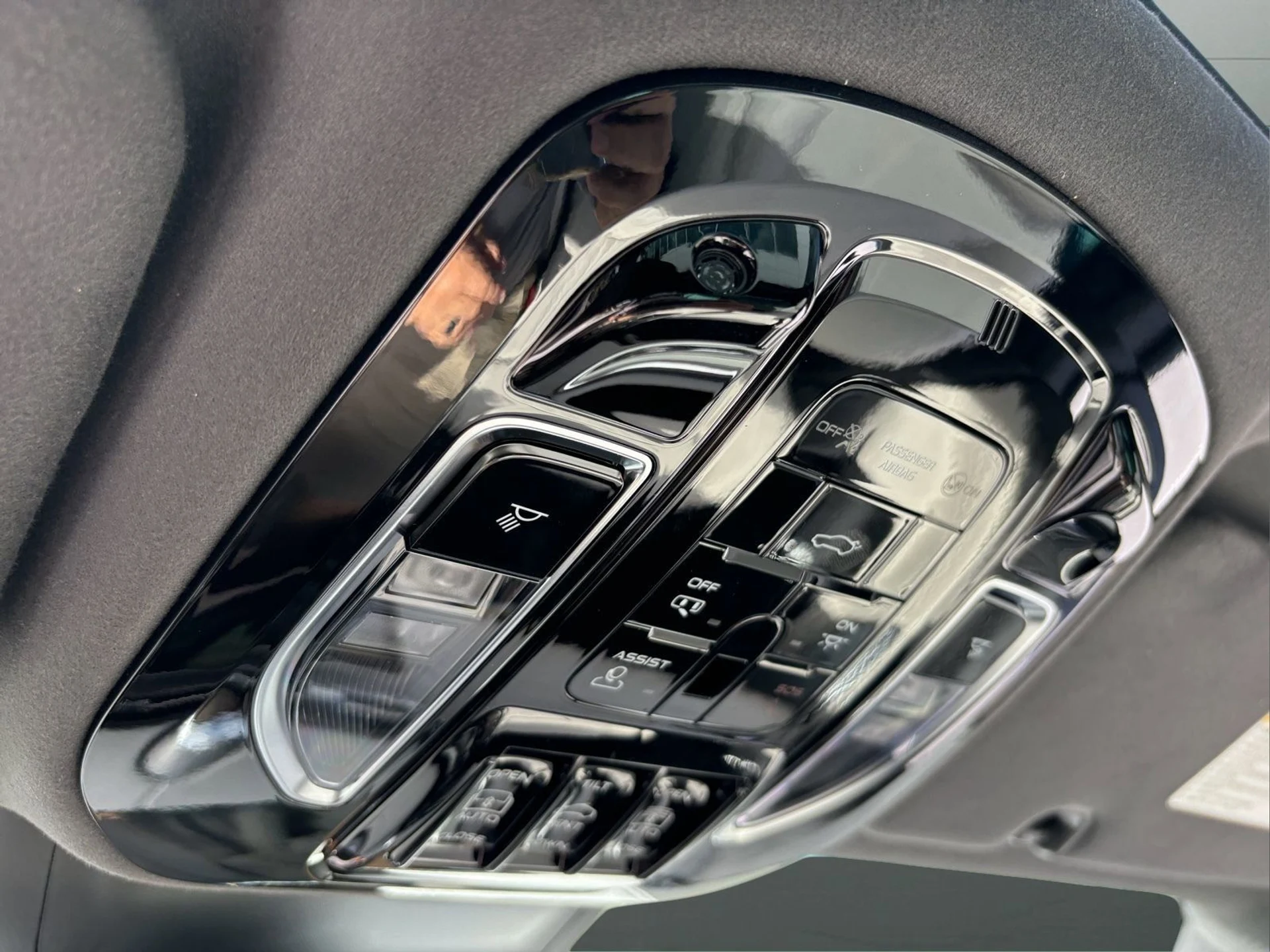 mph040_2584969245_710de8cdd4744c49b958662a148c5bcc_e1f0214a12