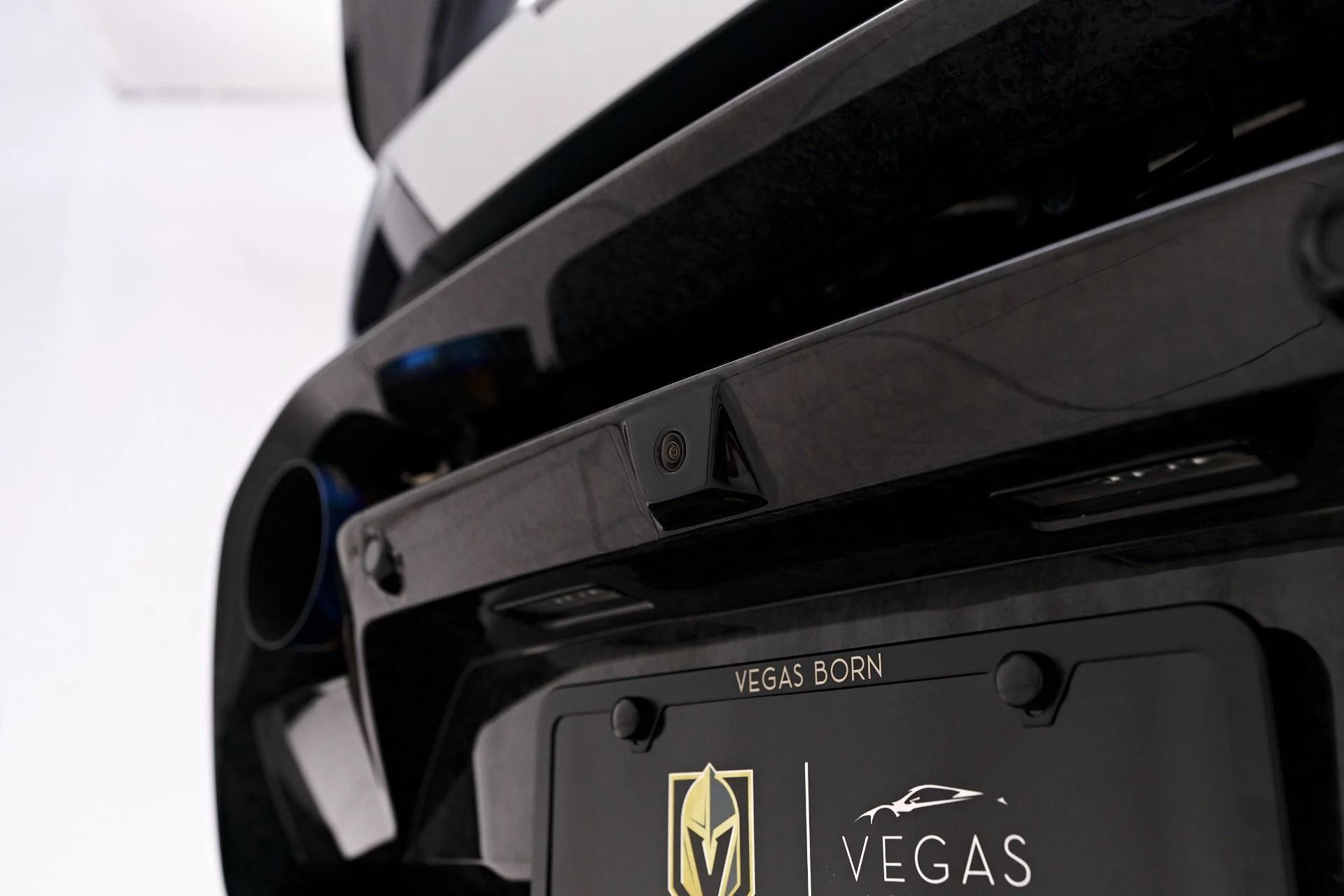 mph040_2586290700_Used_2018_Lamborghini_Huracan_Performante_1761069172_43f00ef9ec