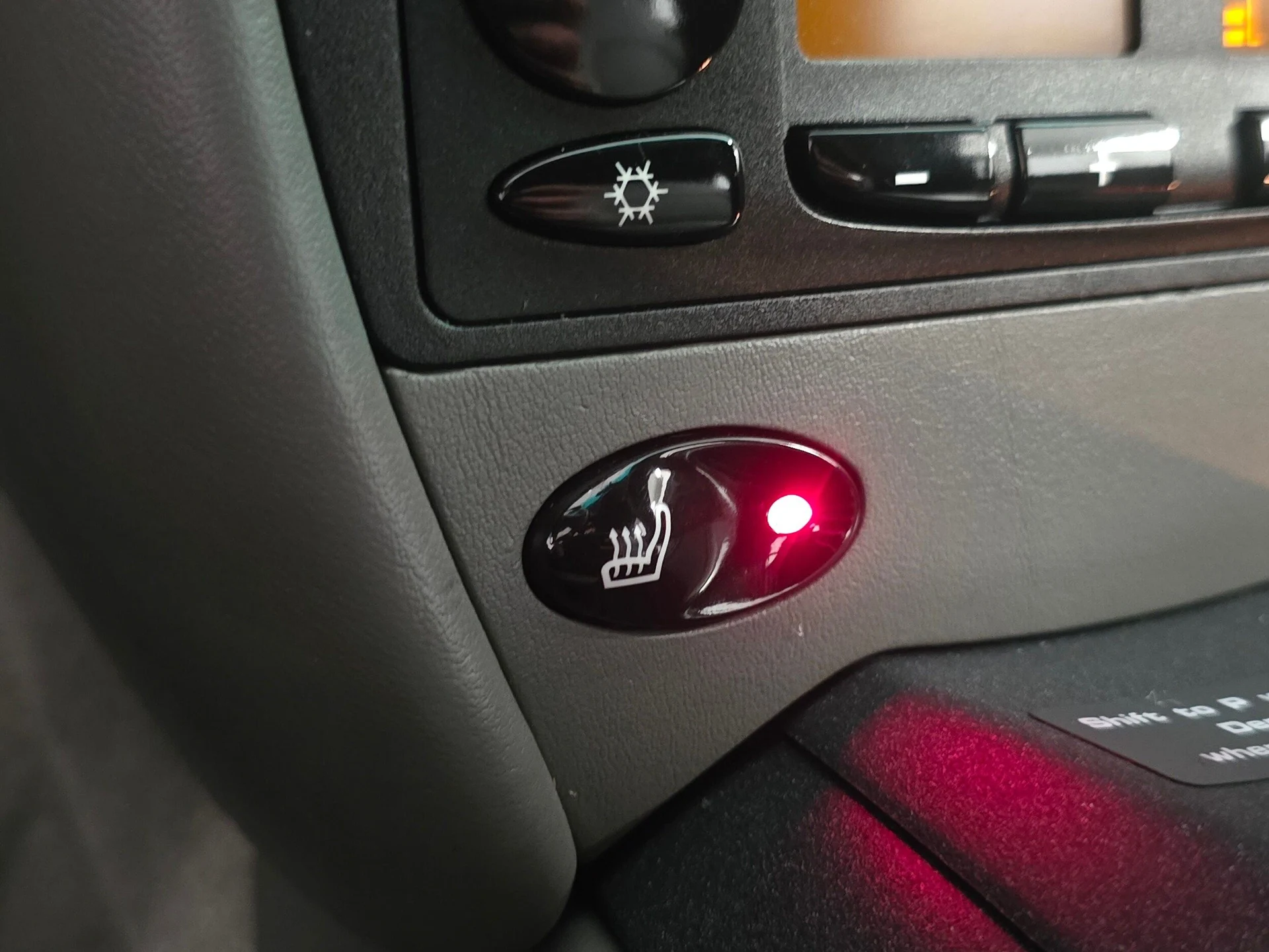 mph040_2609076175_600113d026fe324ce463c73a06ff2947x_f3439f1a9b