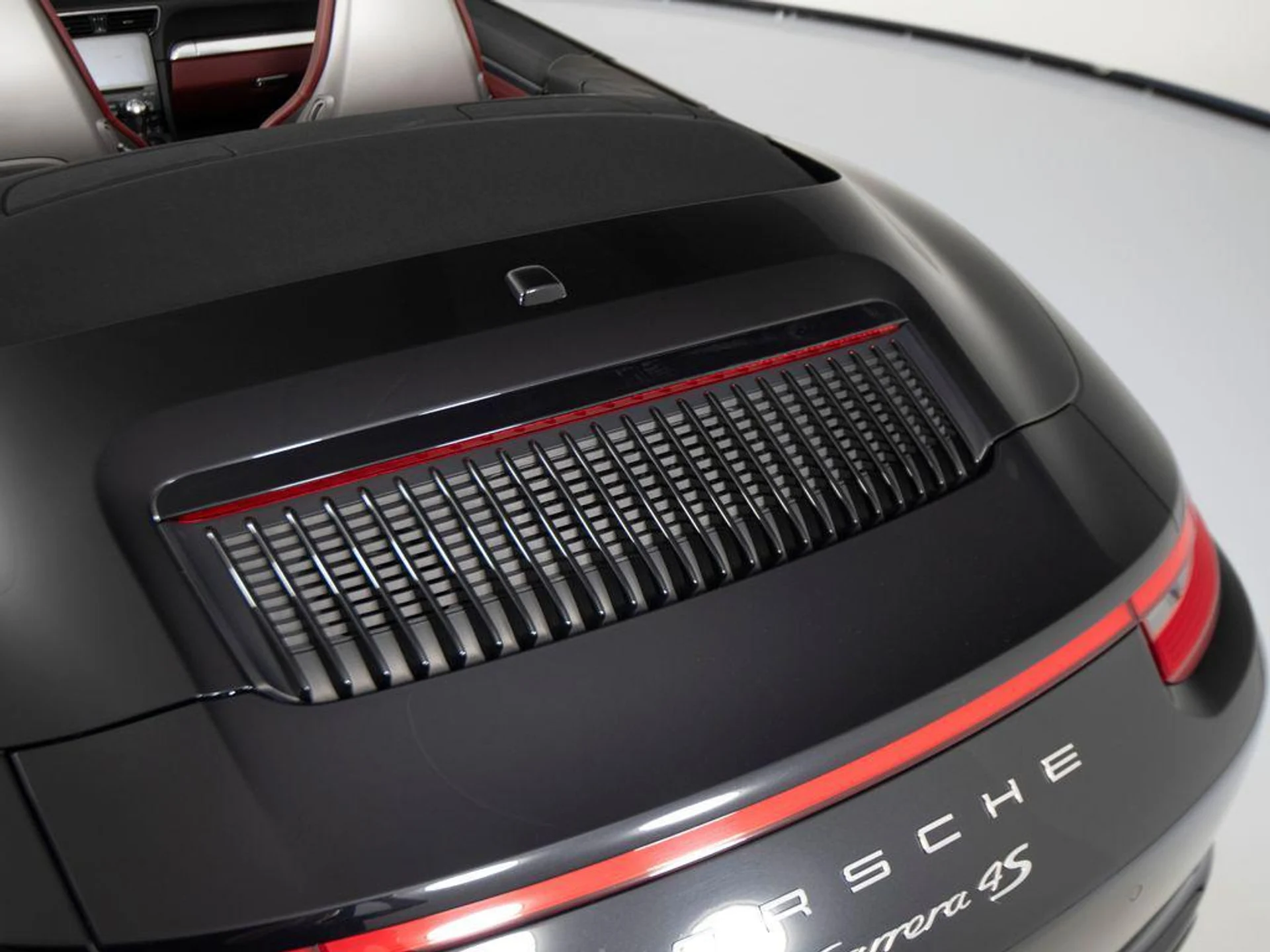 mph040_2626490286_4_UXH_Yi9c_RR_8_BX_0zv_L_Hwll_O0oc_Yc_2ce2f829d8