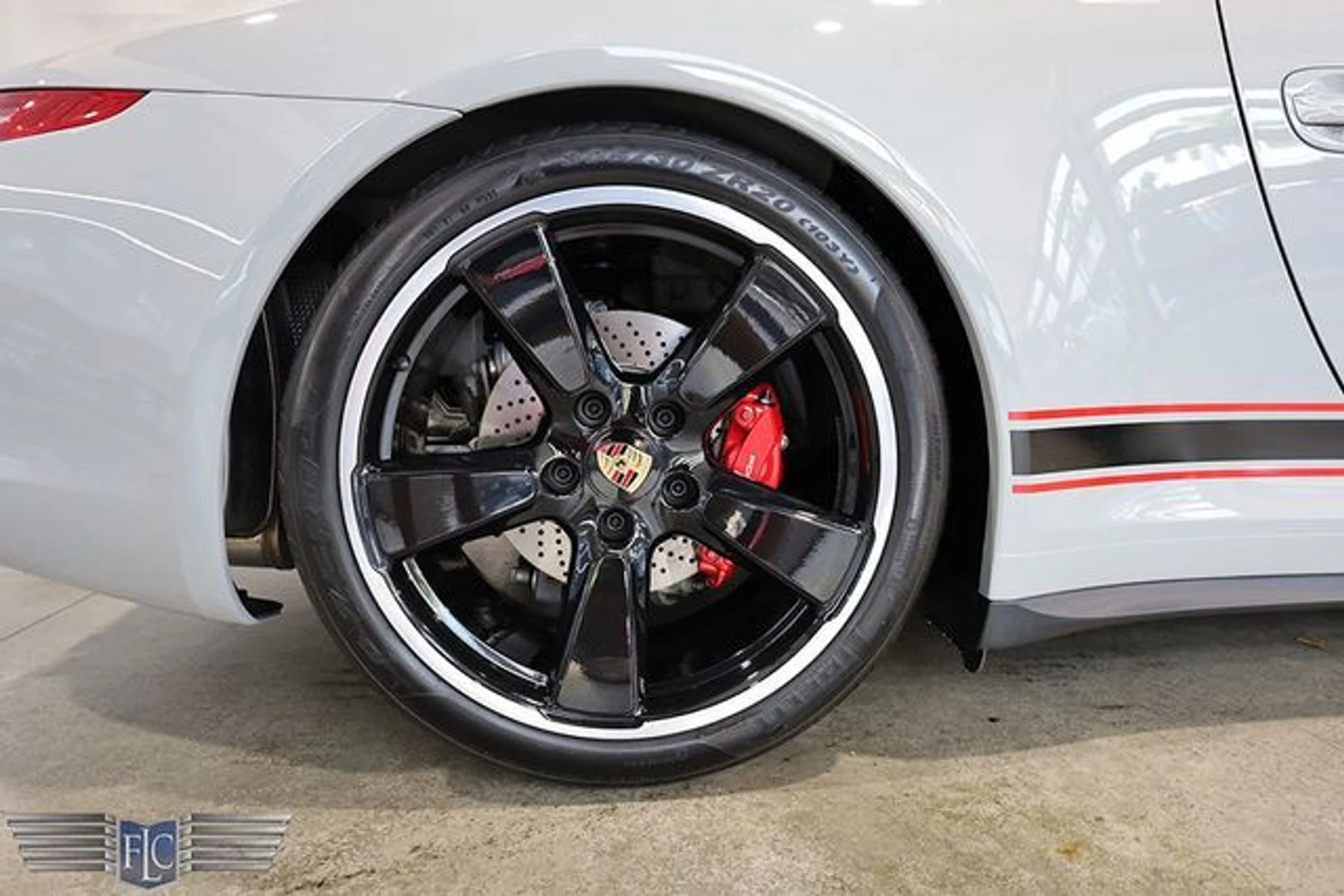 mph040_263055395_used_2016_porsche_911_2drcoupecarreragts_9689_23013251_45_640_43c667aff6