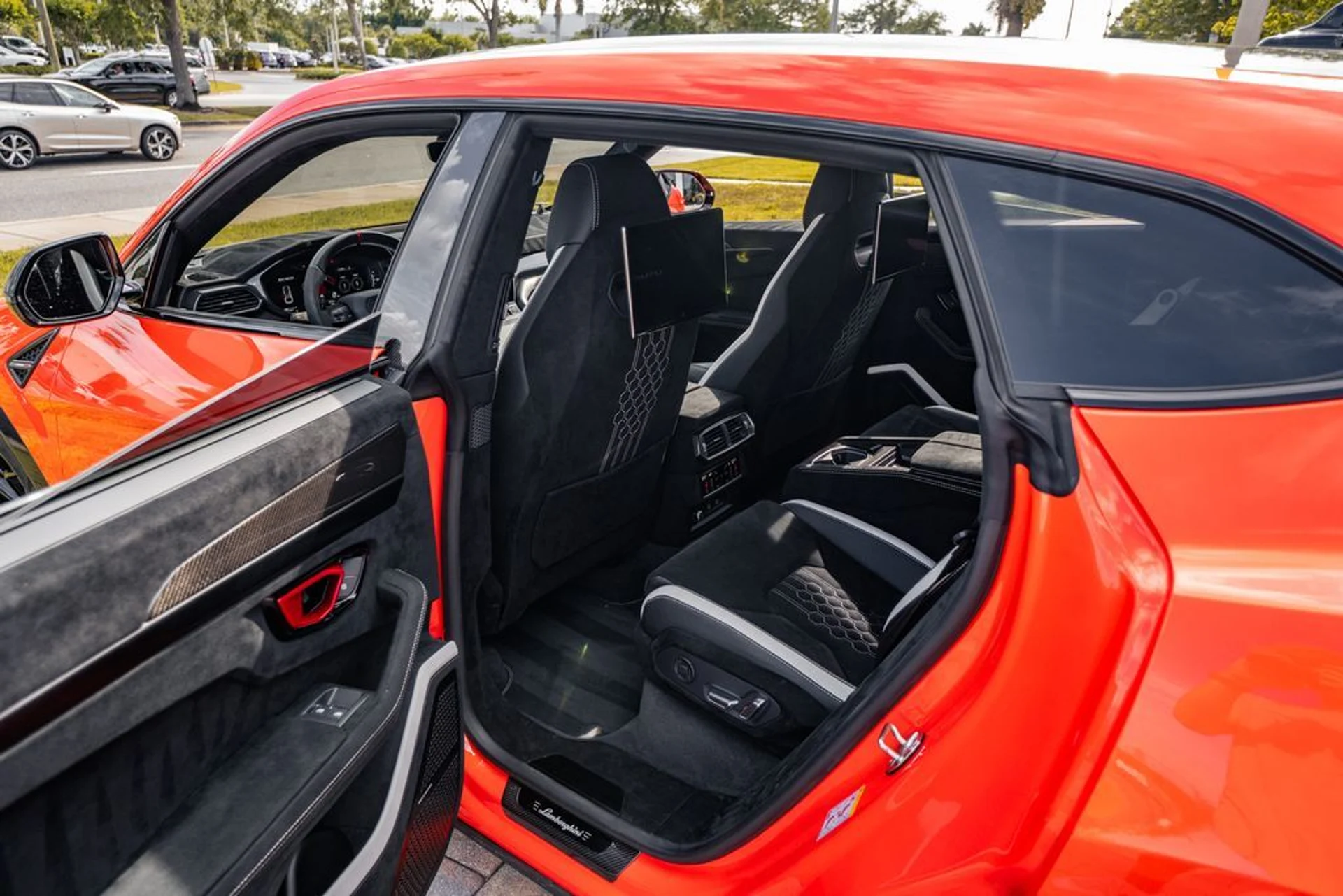 mph040_2641025497_c8fa7d8a205a55a837feb948d0ac9a2bx_b0f5ce32a8