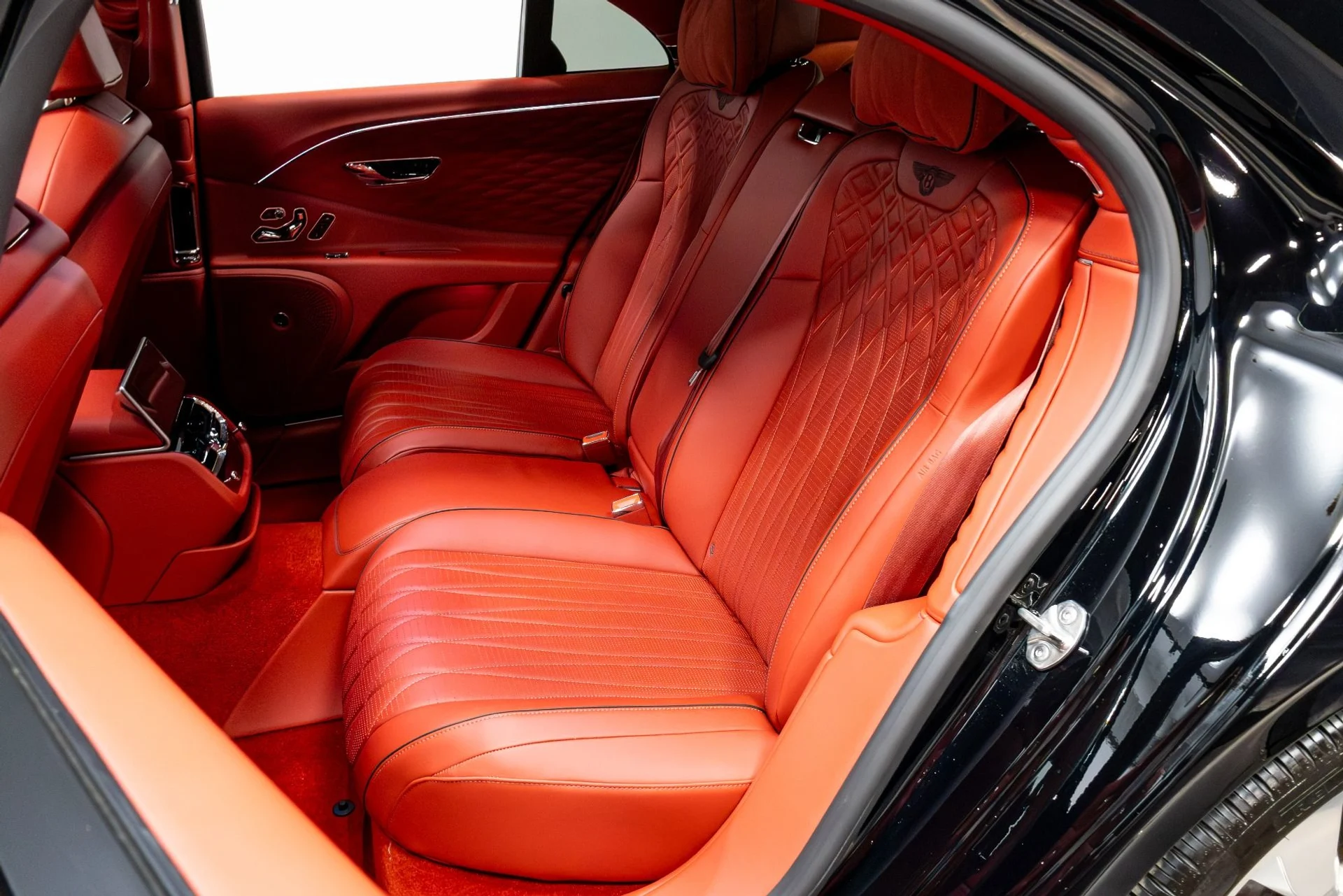 mph040_2647919171_Used_2020_Bentley_Flying_Spur_W12_First_Edition_1774462936_5927df29f1