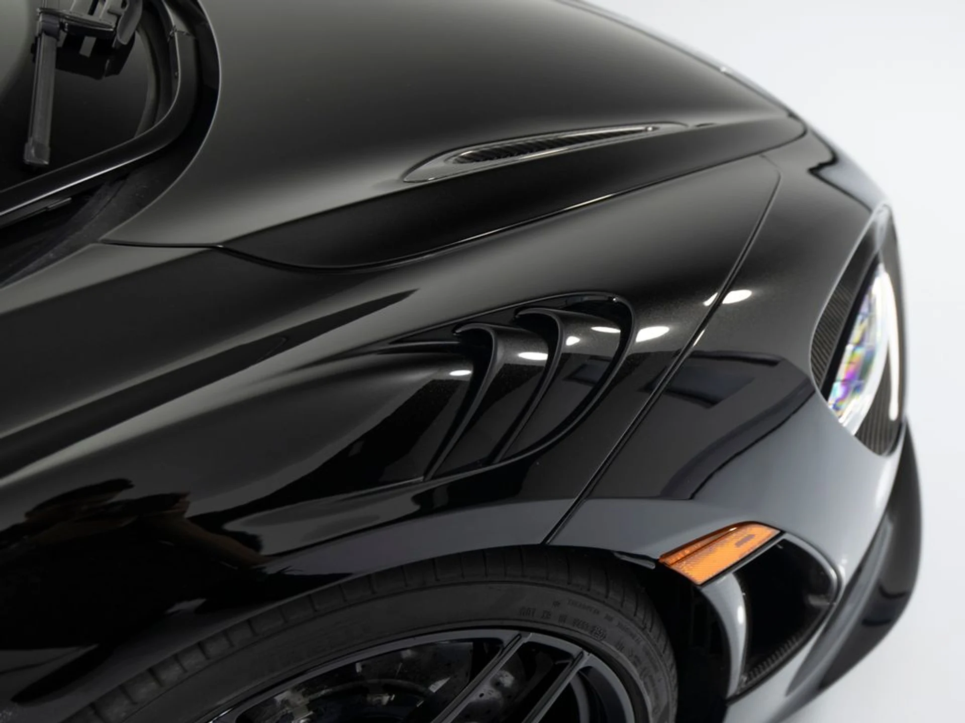 mph040_2648419425_68b2e28b1b8d8bee67f4ec9d88a64644x_974acd6437