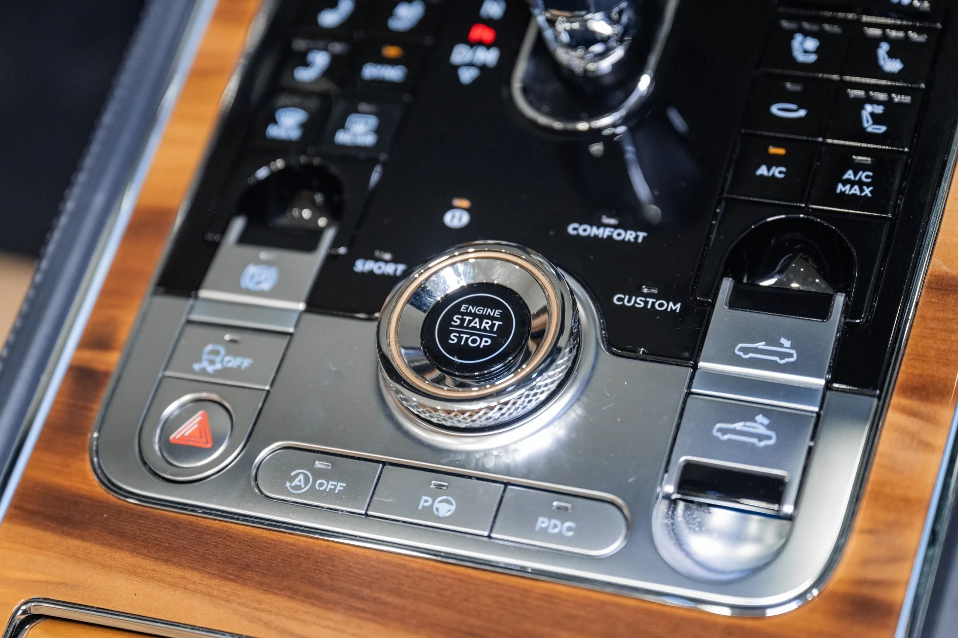 mph040_2649178467_Used_2021_Bentley_Continental_GTC_V8_1784574024_543b0c62d1