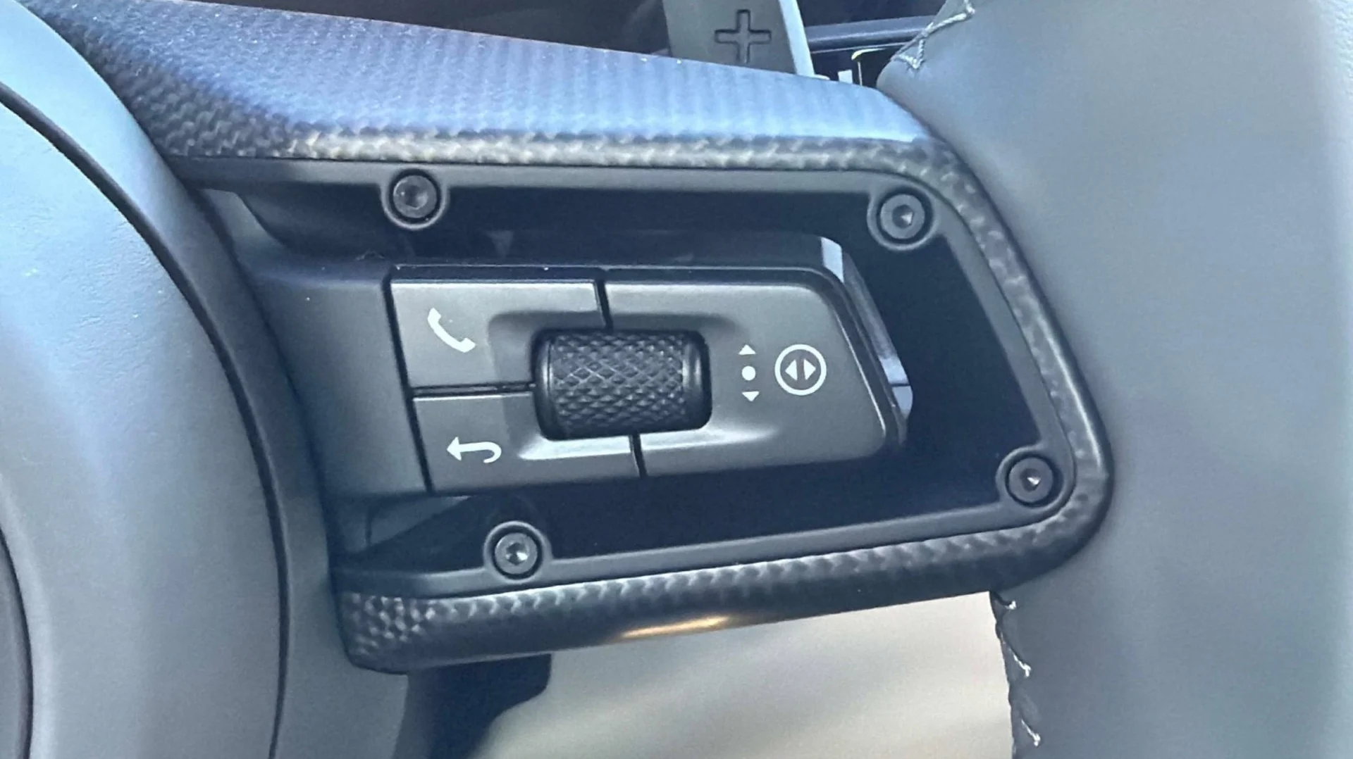 mph040_2650113007_content_homenetiol_com_2000017_2275072_0x0_b9636c4d0c324d5985c01b96d373cccc_f711eaa672