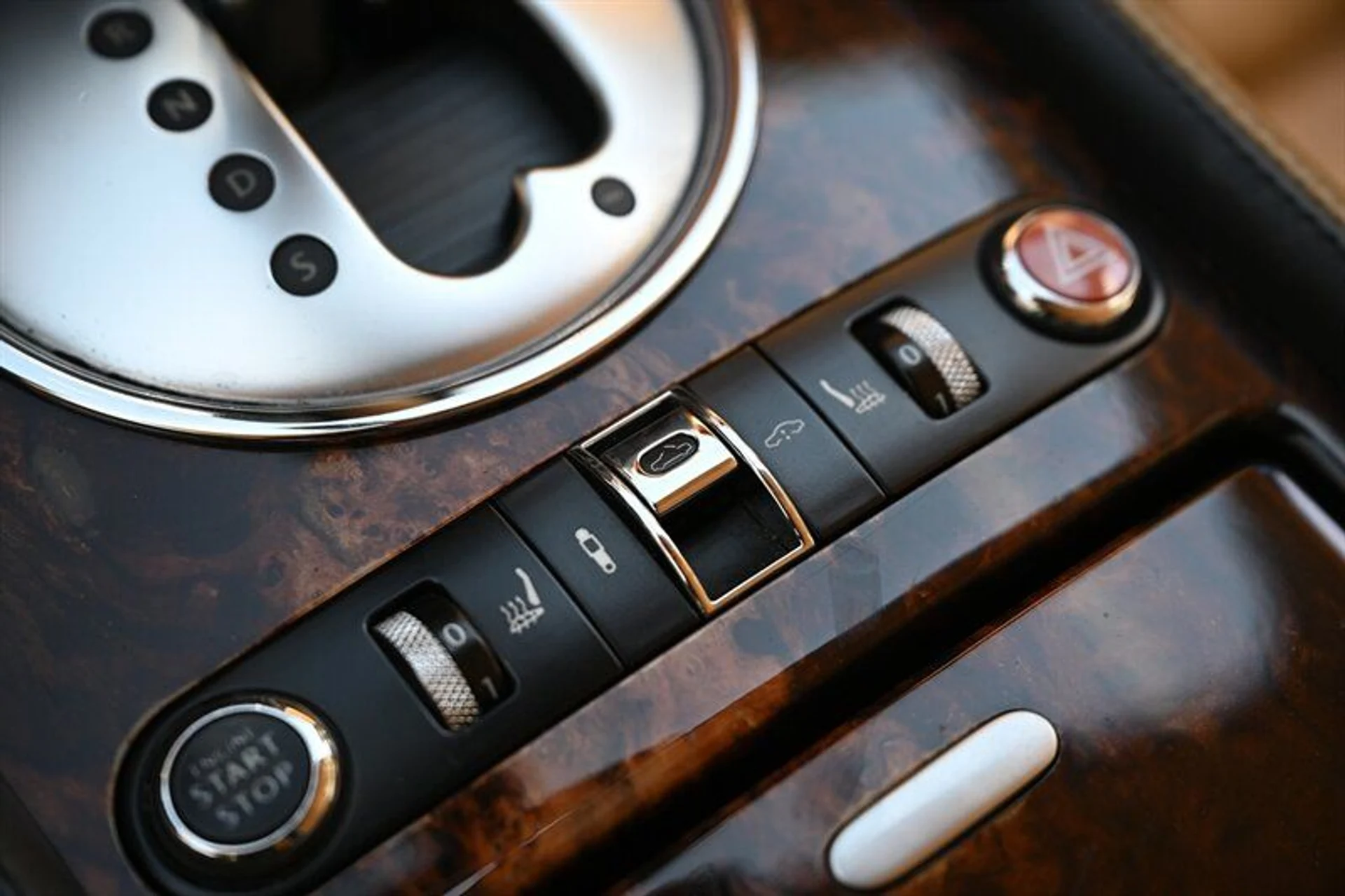 mph040_2654664981_ebb3772cfc_800_18315feded