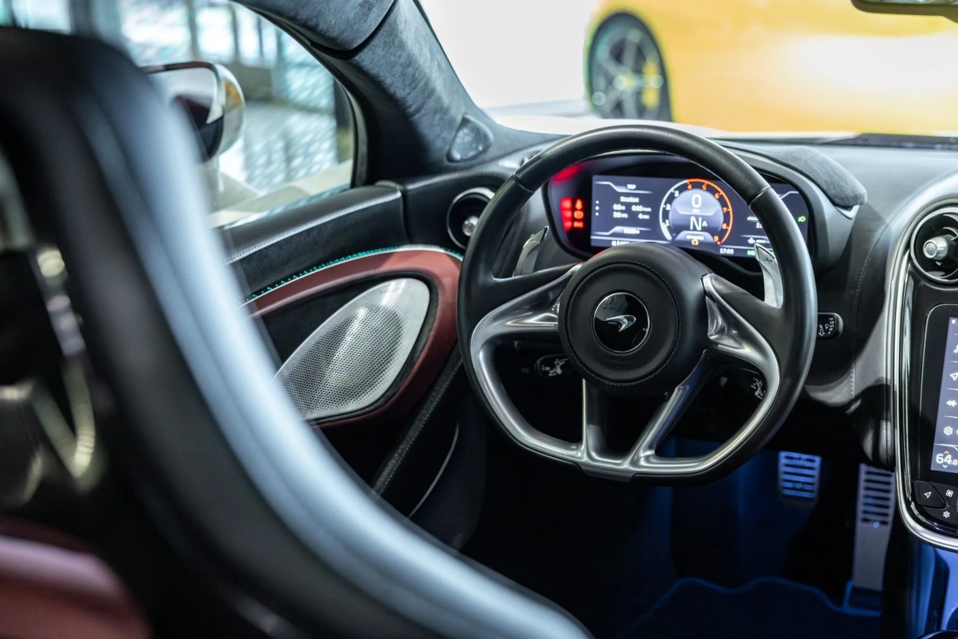 mph040_2655927560_s_A_9f0a85441c