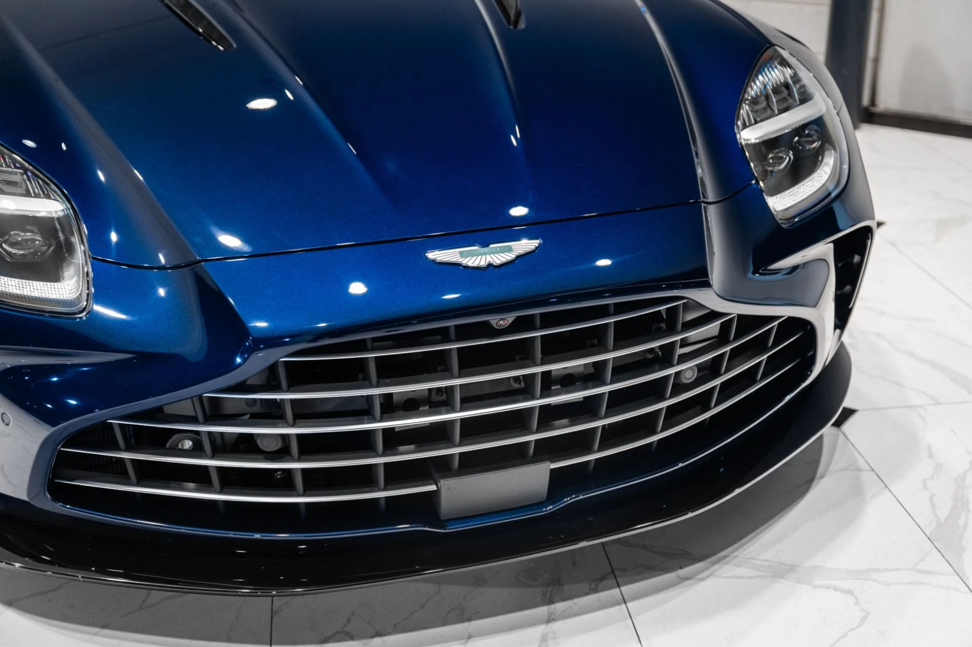 mph040_2668630672_New_2026_Aston_Martin_Vantage_S_Coupe_1767379959_16400d0674