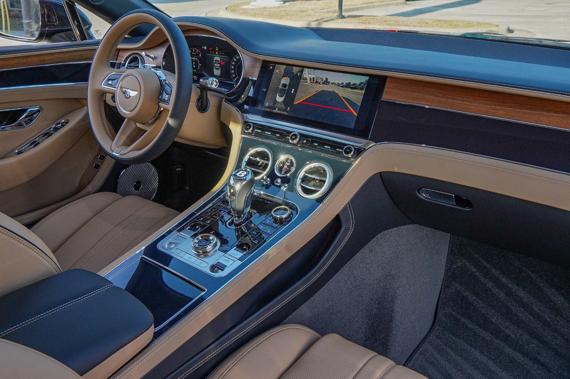 mph040_2673270460_Hi_Tech_Luxury_Imports_LLC_SCBDP_4_ZG_6_TC_025074_image_40_b708760b46
