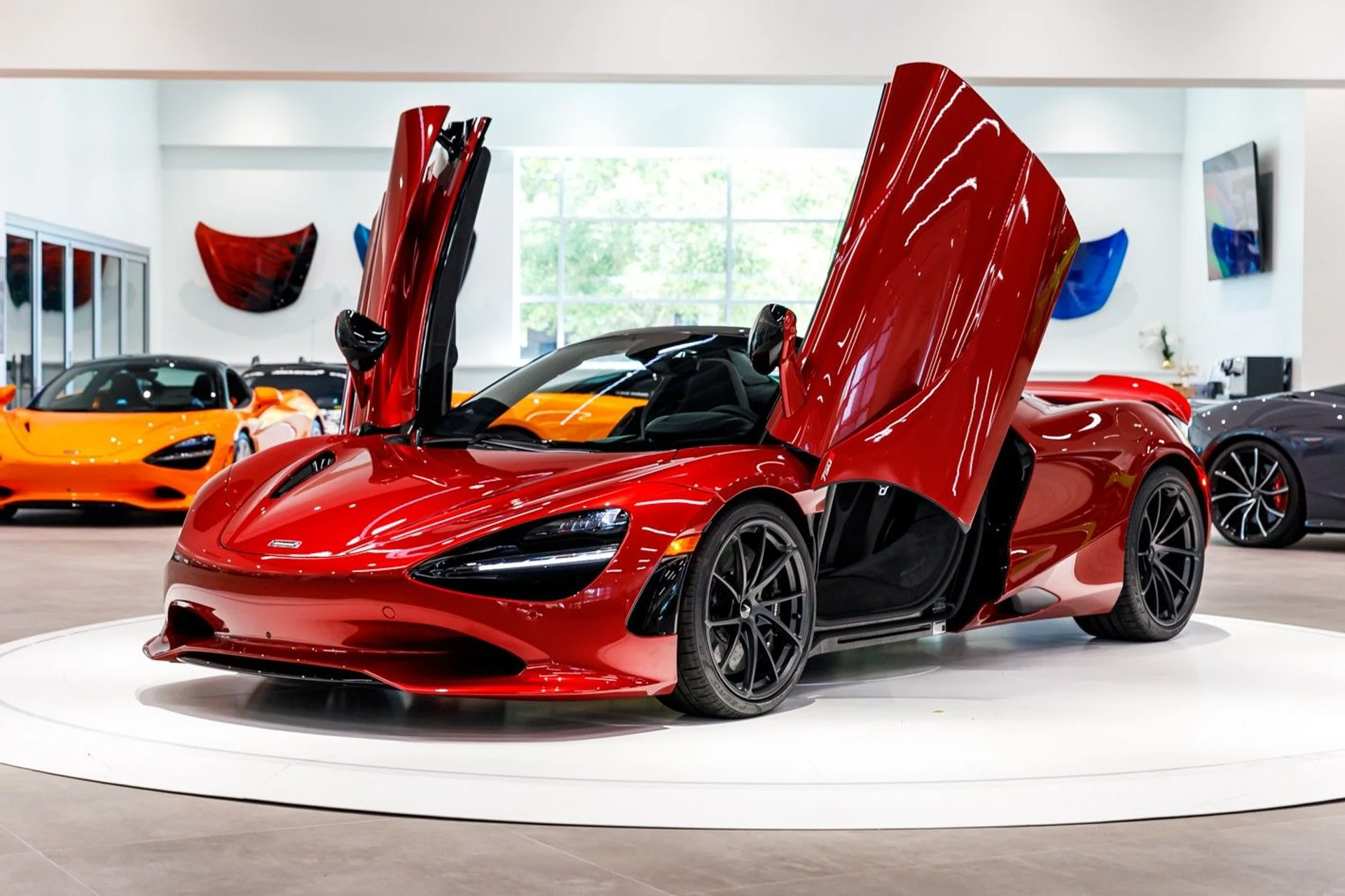 mph040_2673892425_677_p41_l_7e2b30881b