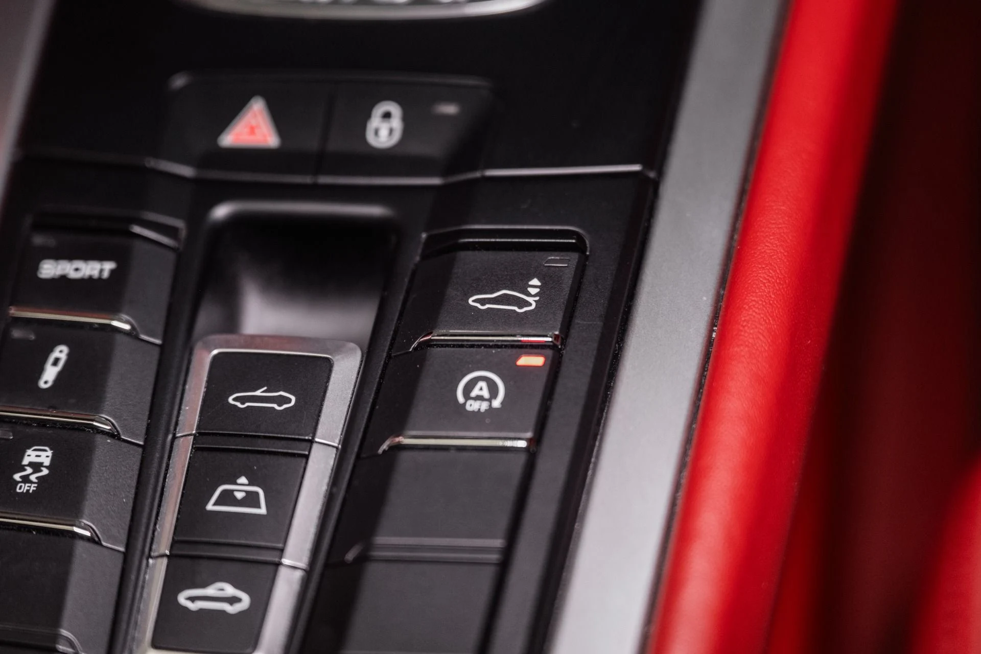 mph040_2675672121_Used_2016_Porsche_911_Carrera_S_1758126477_5c98859bd9