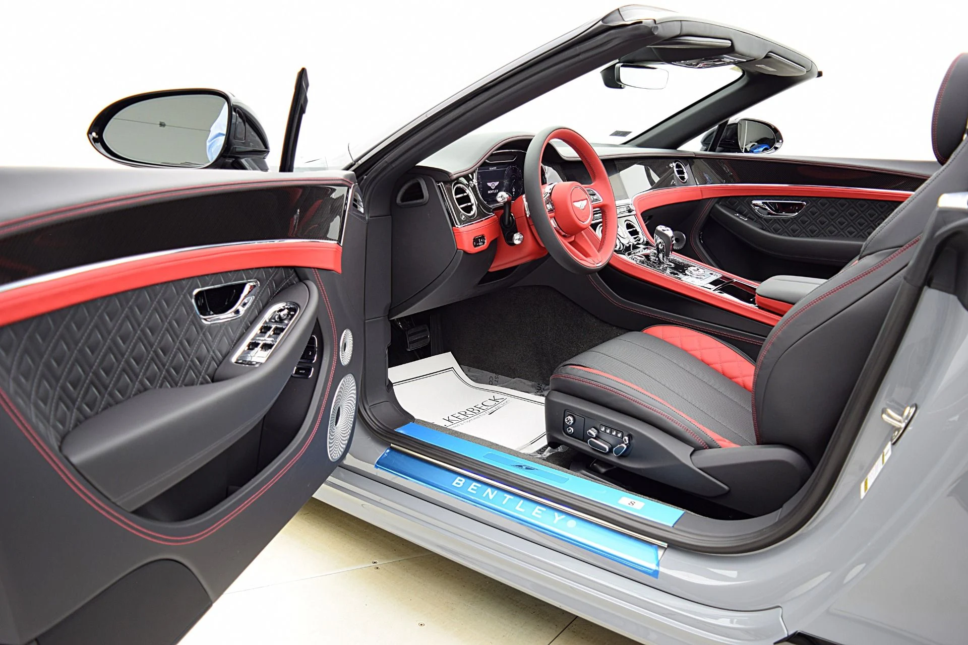 mph040_2677858280_Used_2023_Bentley_Continental_GTC_S_V8_LEASE_OPTIONS_AVAILABLE_3ae6f39188