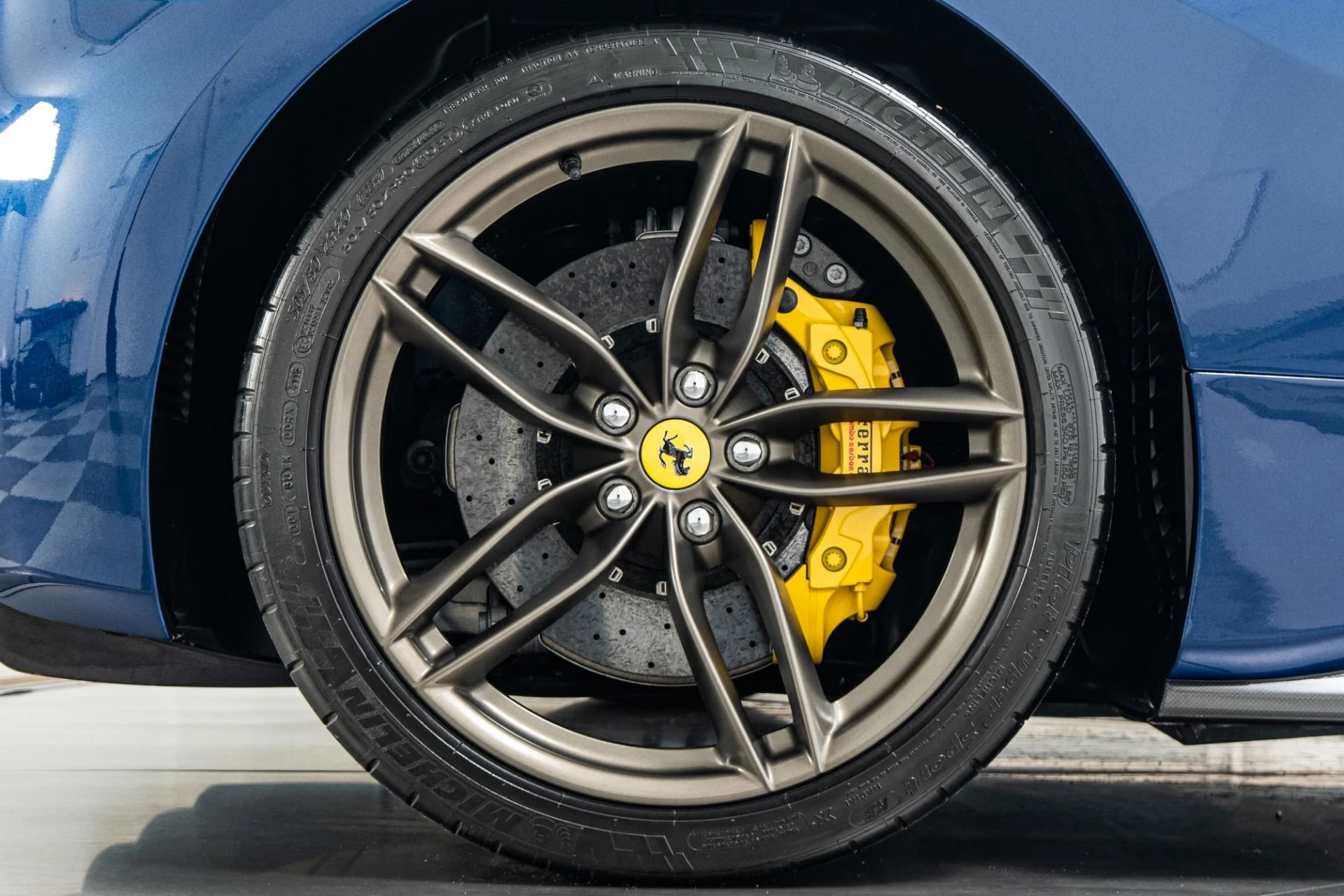 mph040_2695231300_Used_2018_Ferrari_488_GTB_1778536187_c96d543141
