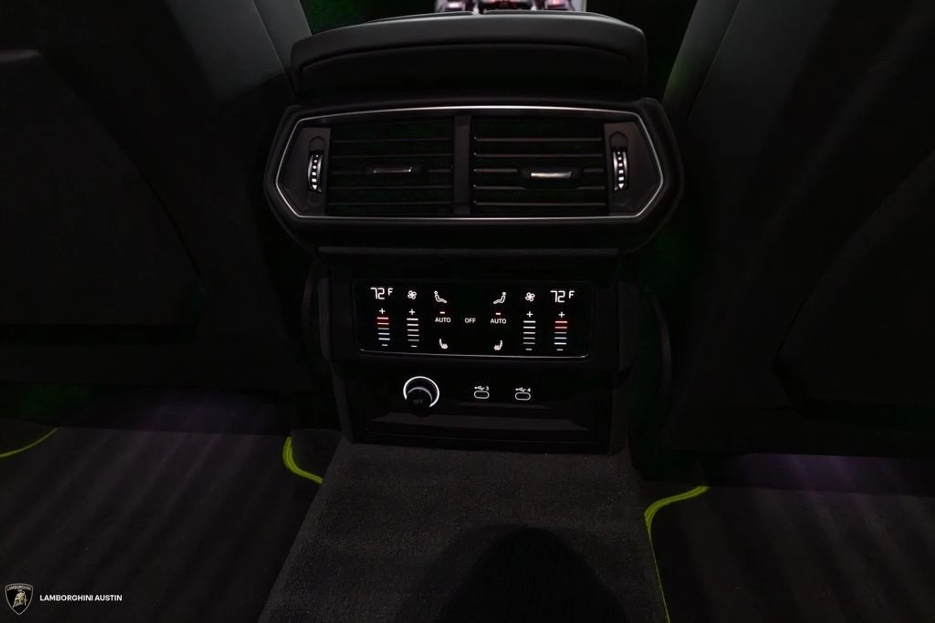 mph040_2704178084_77b49c1dc1339123be74437ac4e7decdx_b44ad8806d