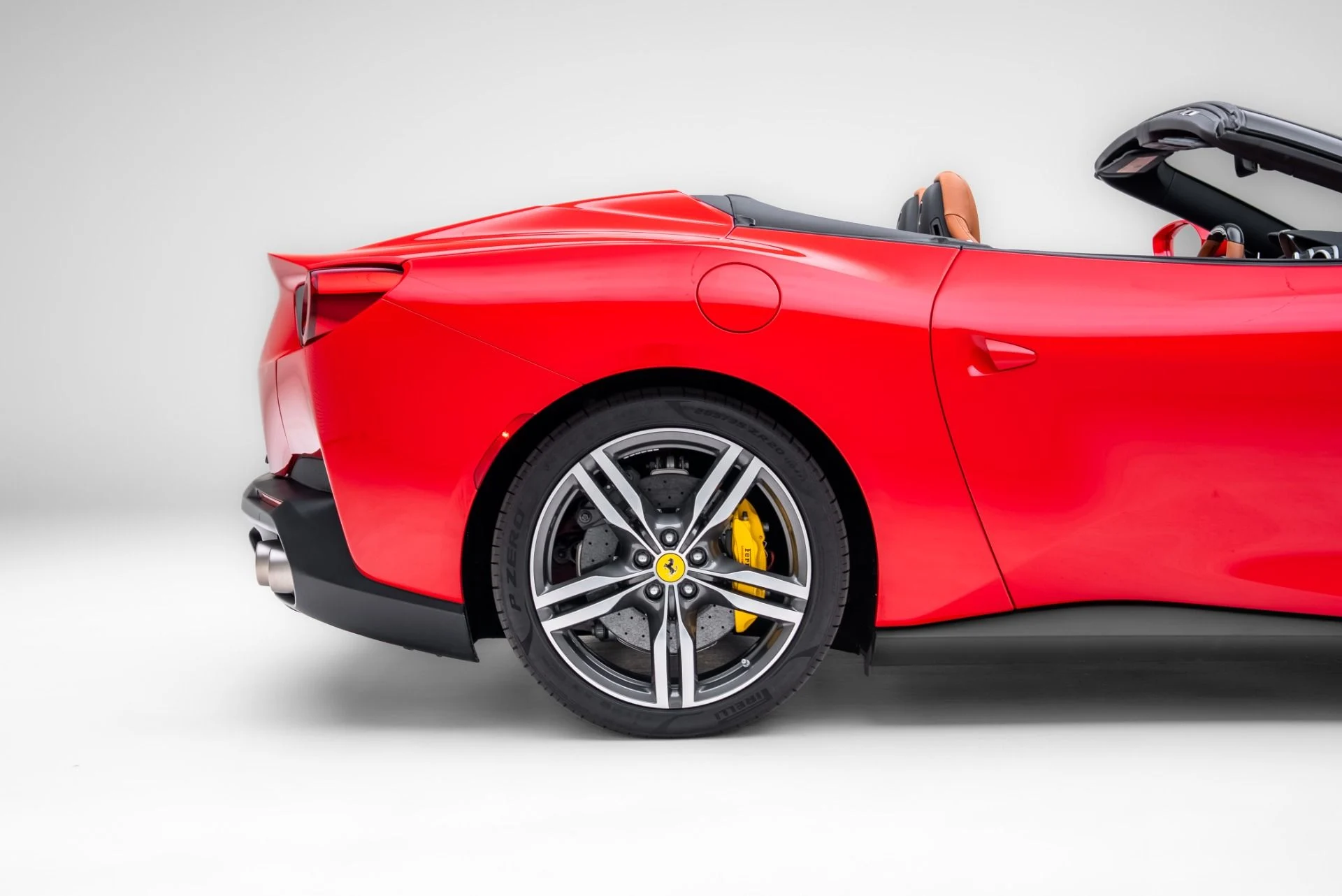 mph040_2705566194_Used_2020_Ferrari_Portofino_1772051589_208234b3dd