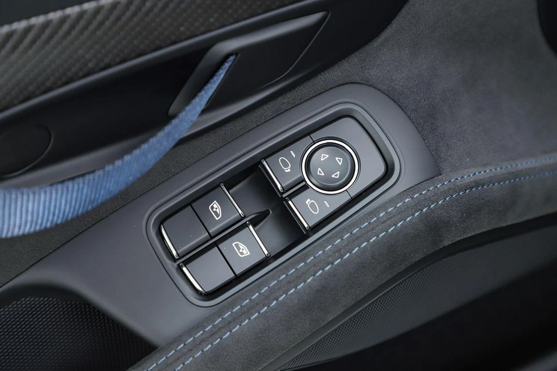 mph040_2708805890_m85wn_T_Sh_Jw3_Gk_ZZ_0_G5ubaj_C_In_Q_a21b3e7c62