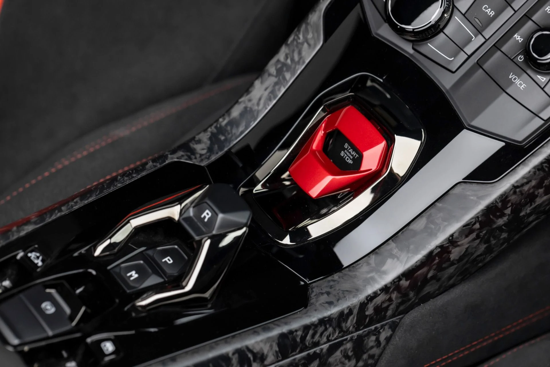 mph040_2713832864_Used_2019_Lamborghini_Huracan_LP_640_4_Performante_Spyder_1772145189_8ea6c18044