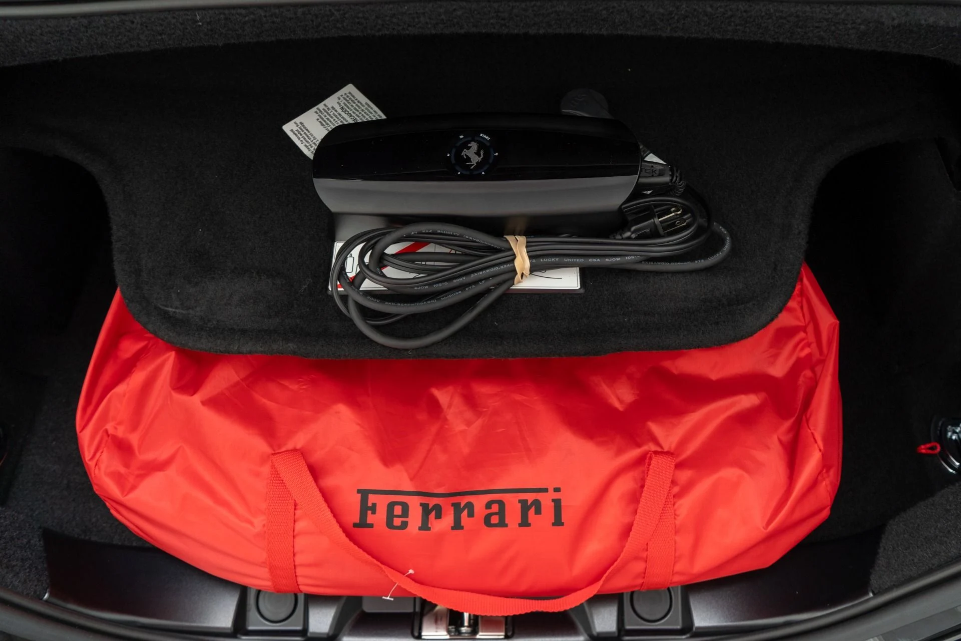 mph040_2744088558_Used_2024_Ferrari_Roma_Spider_1759261695_5d32476b0a