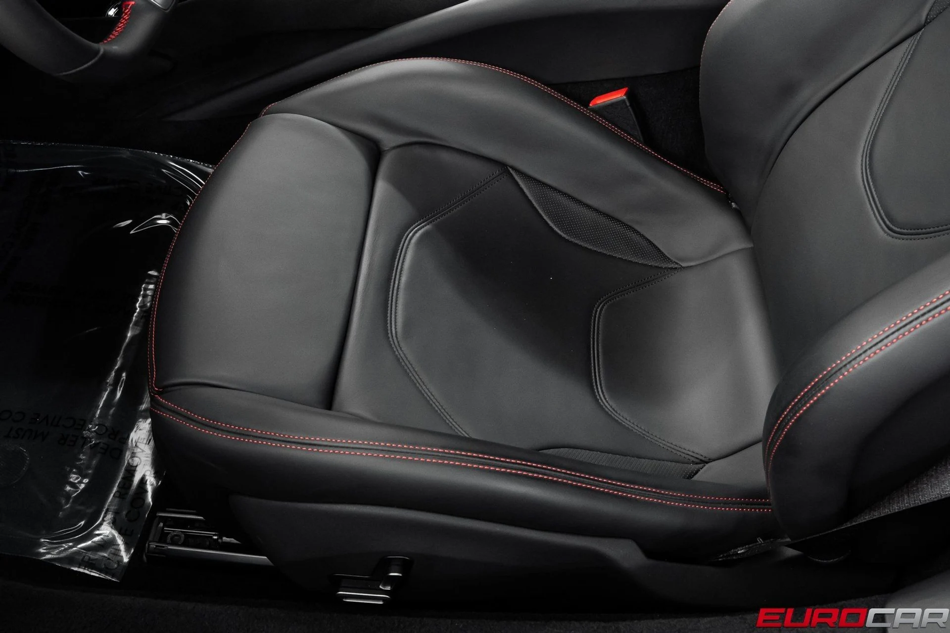 mph040_2760980322_image_41_20b19878ad