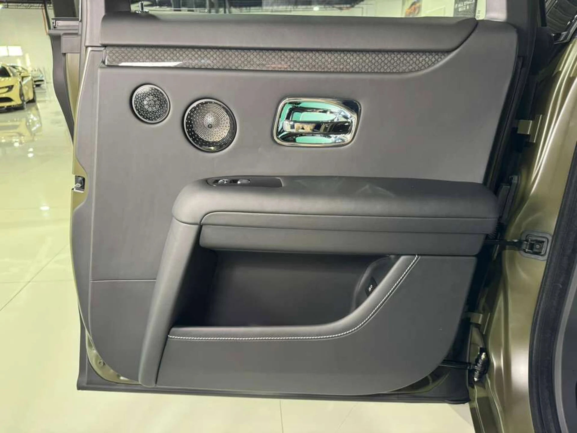 mph040_2761215330_74196d40b7c57e7fd19843c44804dae8_c290648b5d