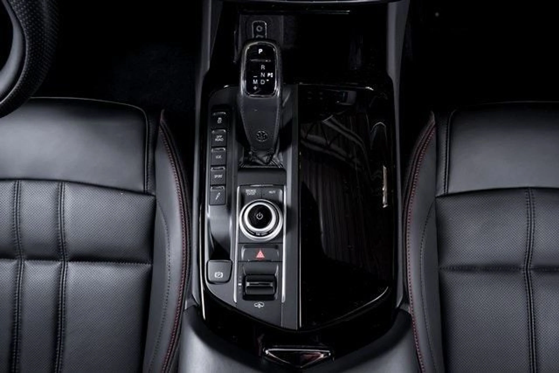 mph040_2762437128_e84b98659b5e3335e178637e78b45295x_e7037627c5