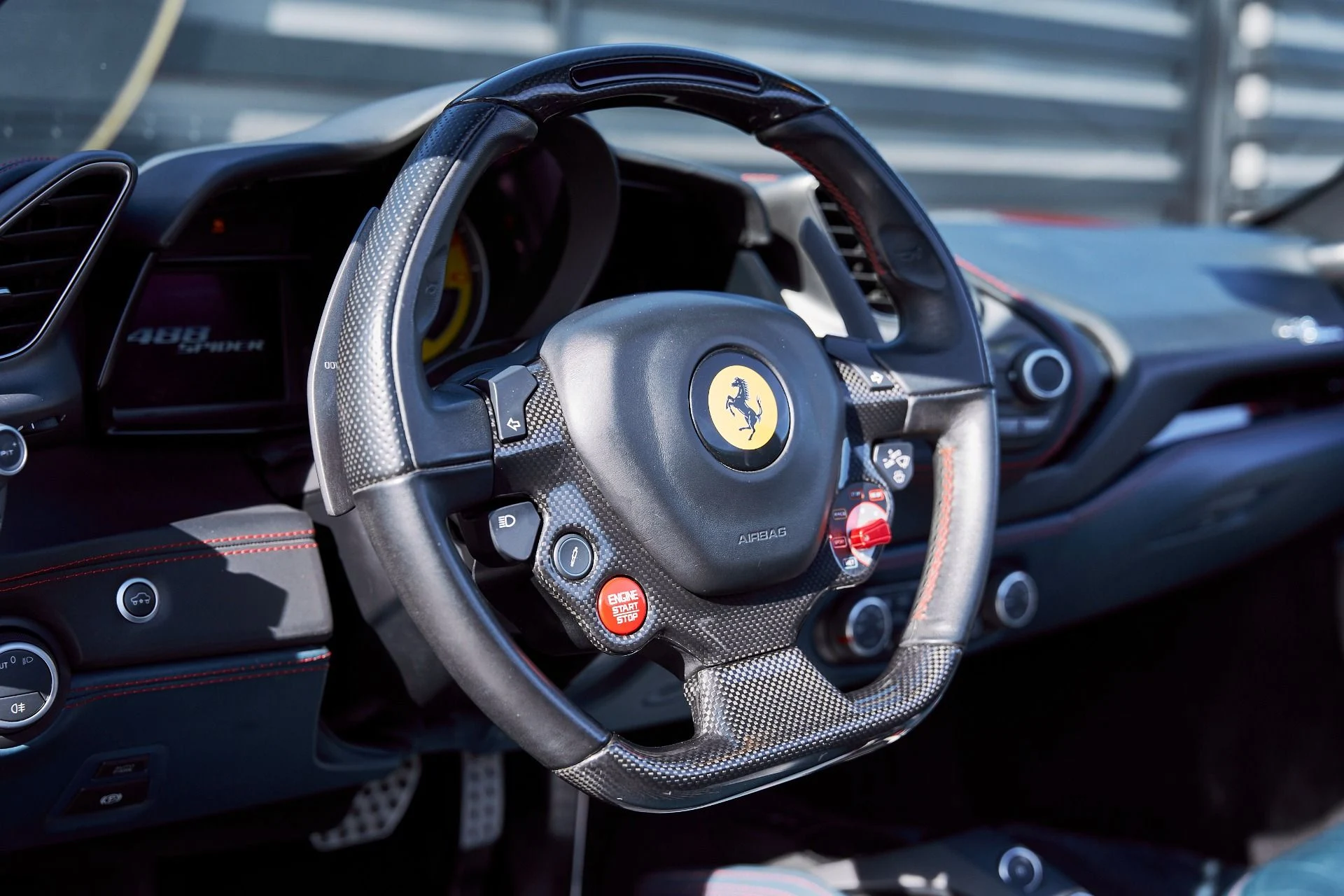 mph040_2781576871_Used_2019_Ferrari_488_Spider_Base_1769555046_5683de501a