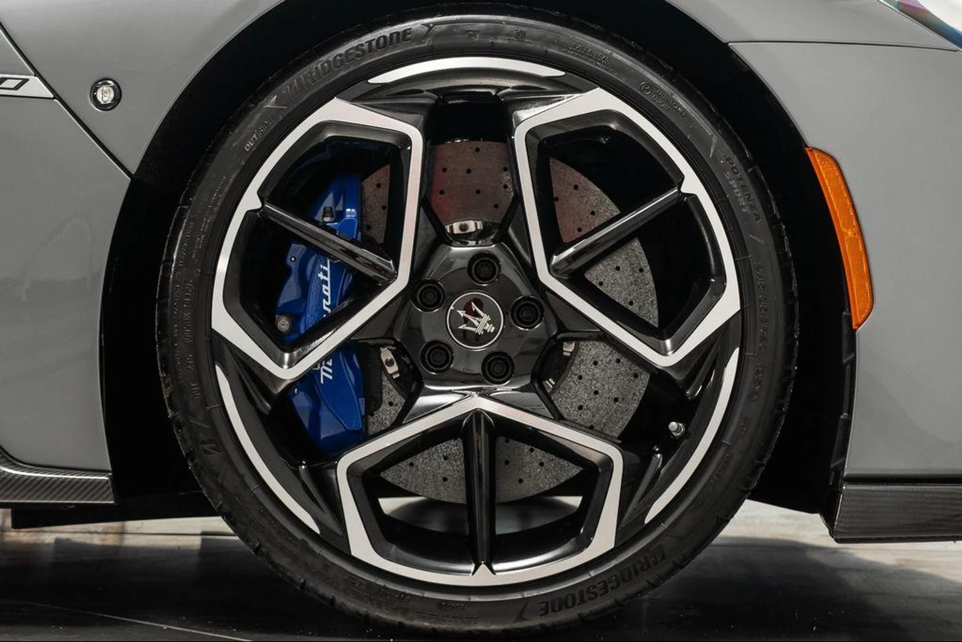 mph040_2799227528_bw_Sn_J_Lt_E8_Sxu_Wqa_X9_X4_YG_Lr_JIXA_ee3d229df8