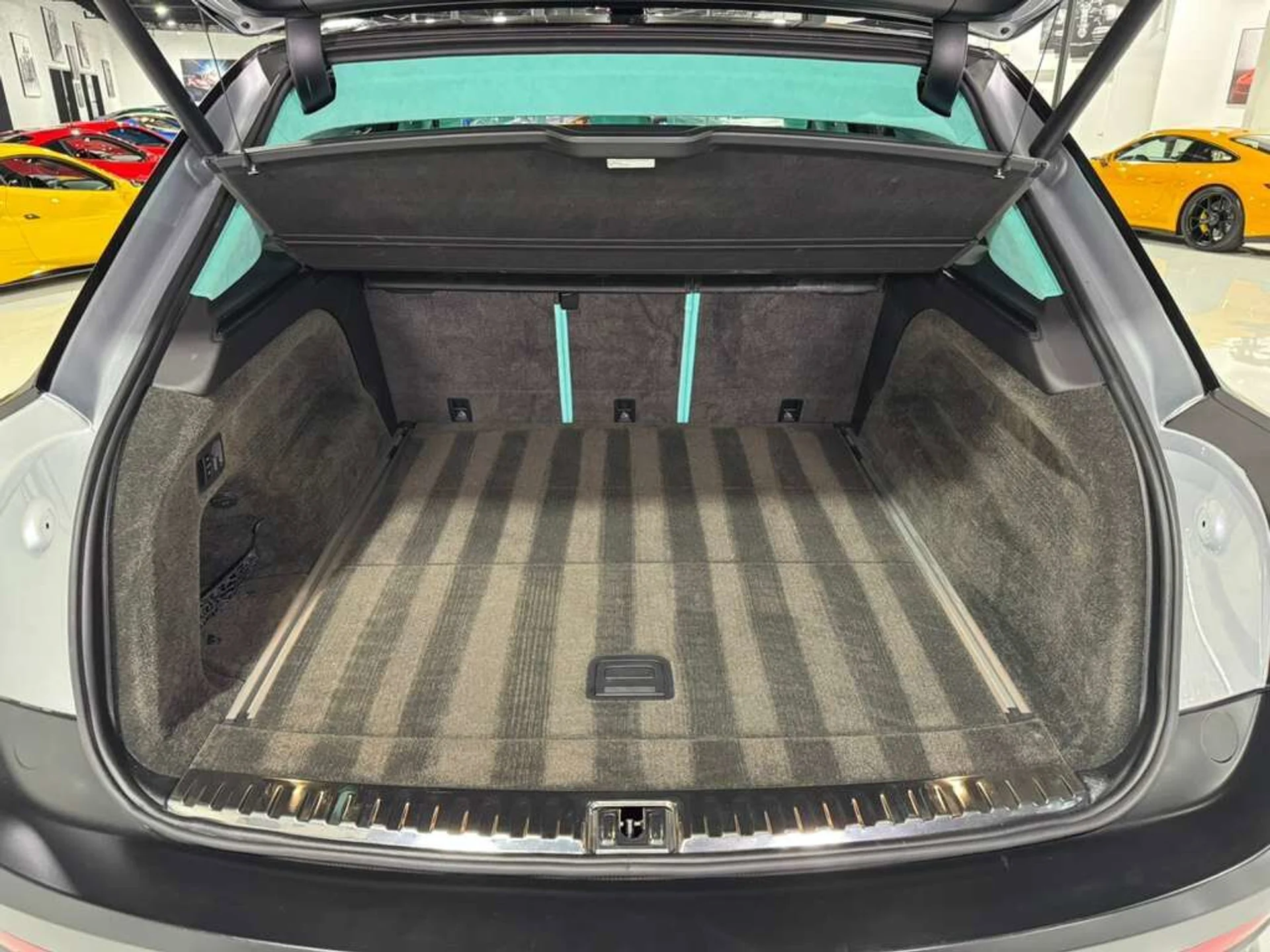 mph040_2803278677_2b5079072dfd2ce2455a6ab6a148dad8_f2ed25cf11