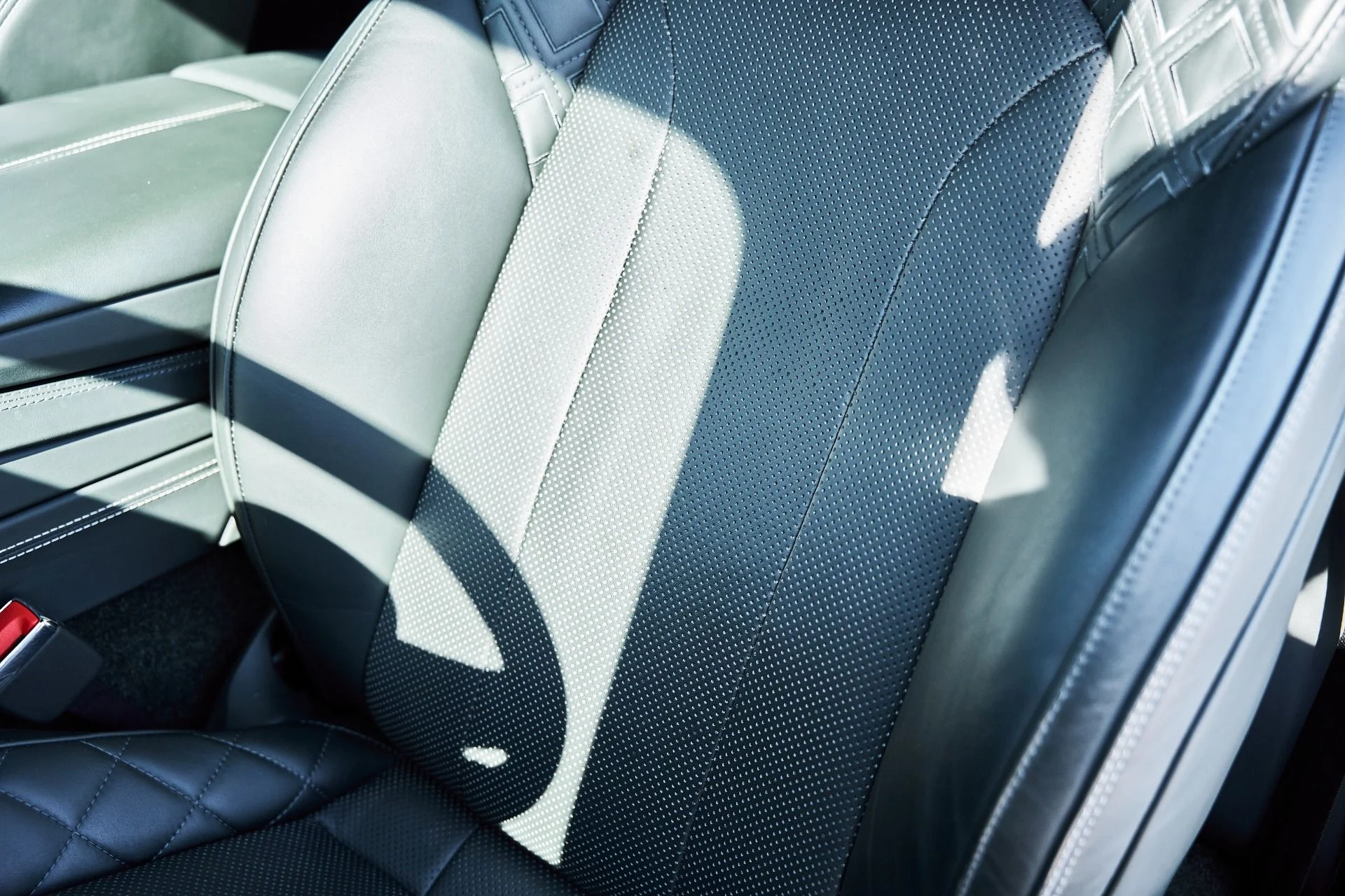 mph040_2809510990_Used_2020_Bentley_Continental_GT_V8_1776226475_2201f48576