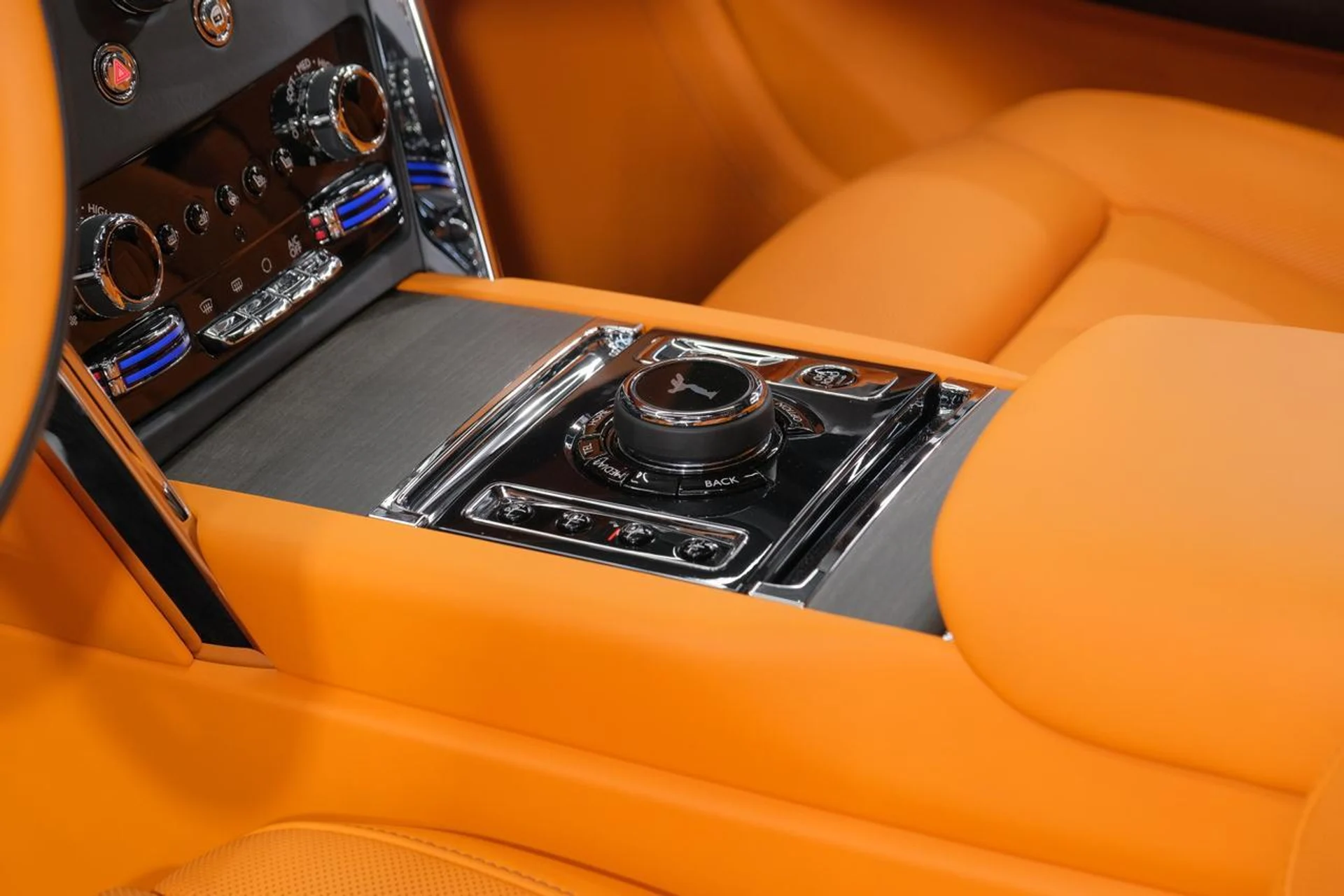 mph040_2817225180_ad3edac97252928f2bc36ec5589994be_4bfc5377bf