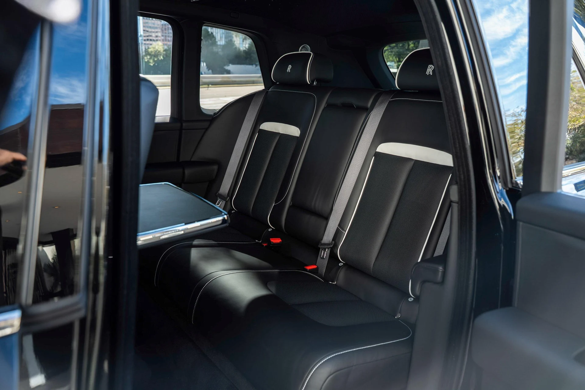 mph040_2819938525_476162067_695cc5158f3ee920bf518859_7c250cc22d