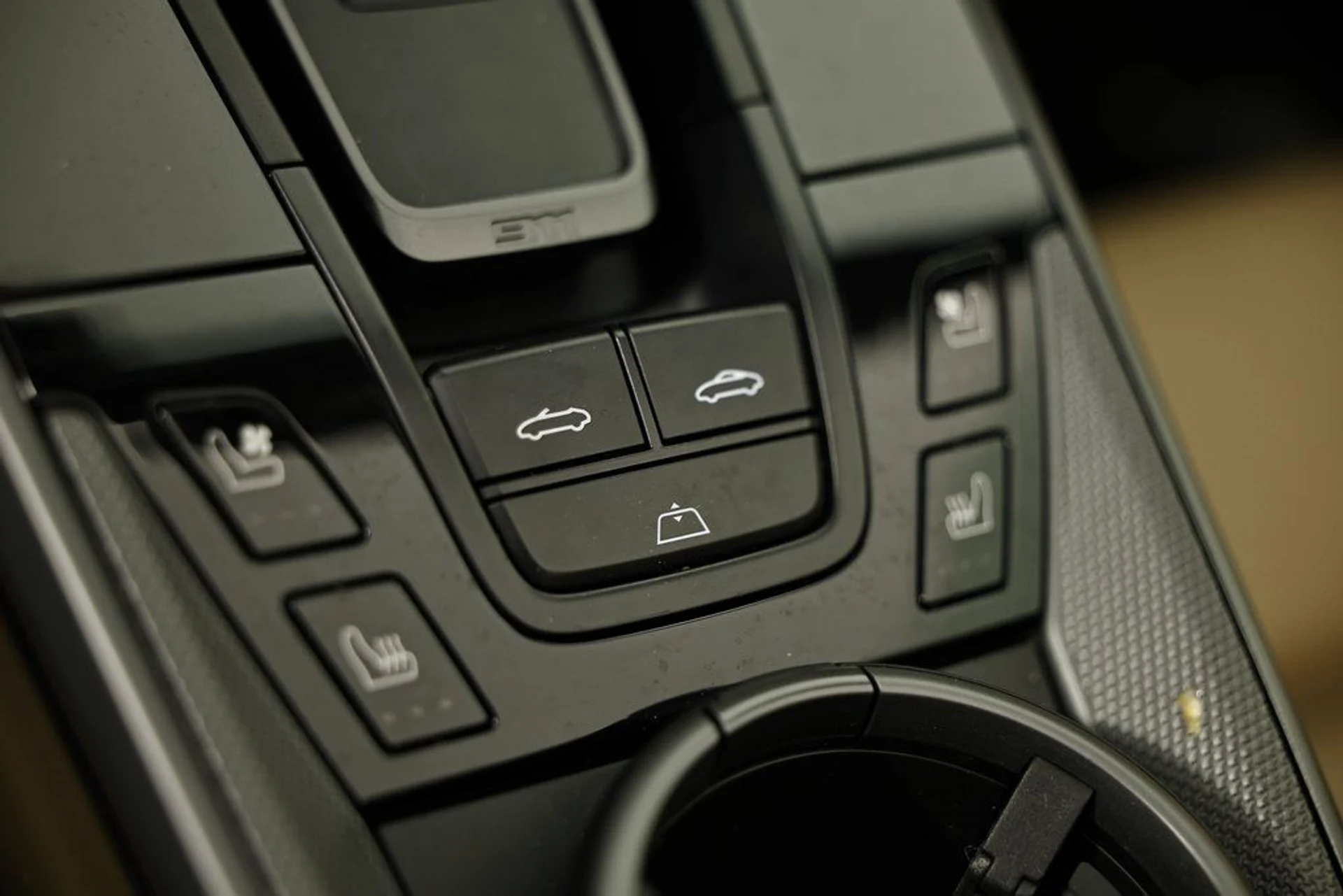 mph040_2826105479_f2f43c3bd6526c29d2c9f2386d733345_3385094c26