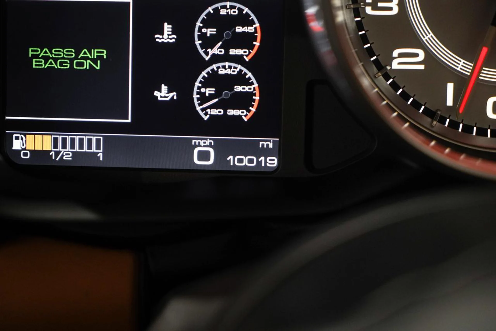 mph040_2852379503_459840c6d48192e2111c55b3d94b8e83_f522982953