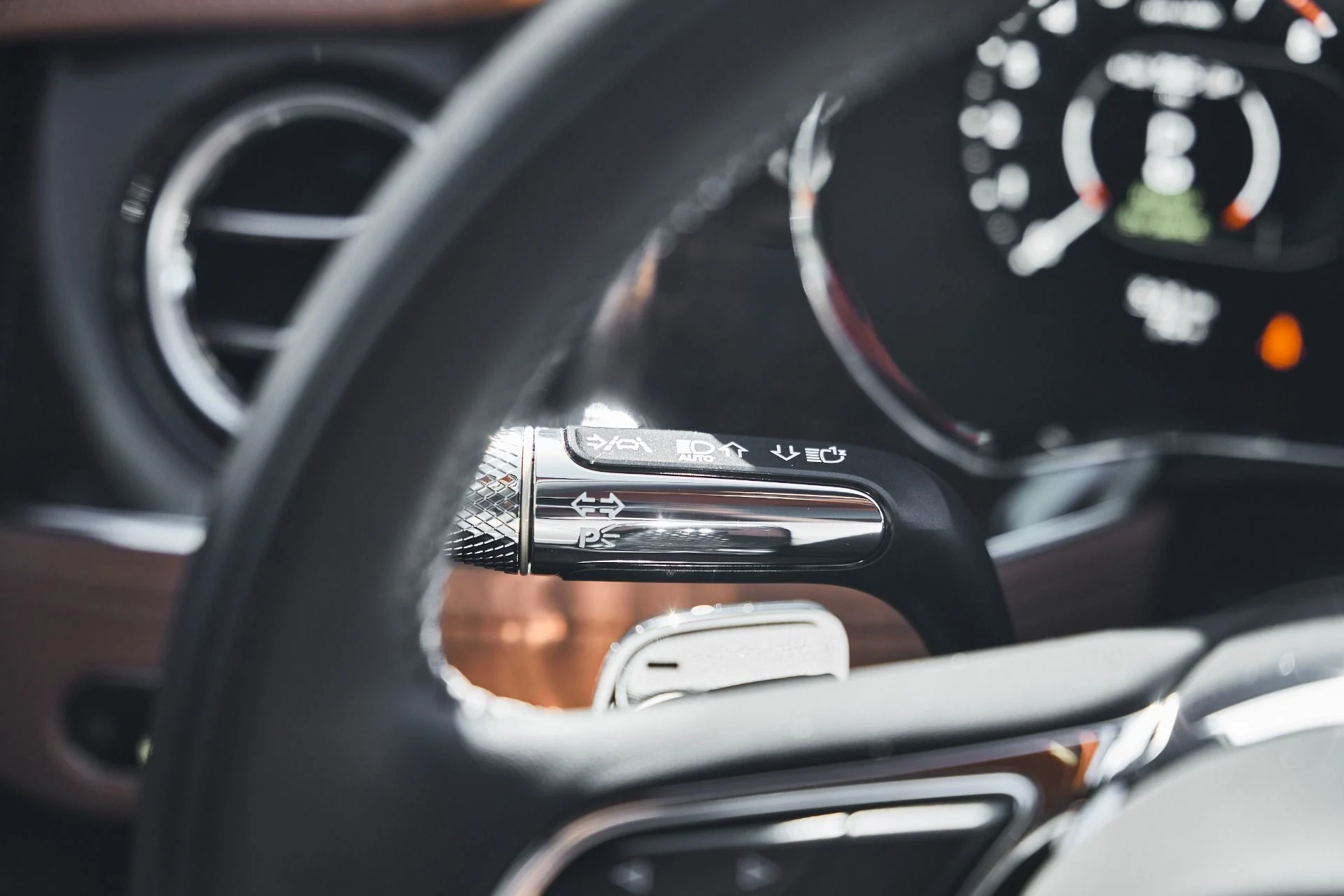 mph040_2861393907_Used_2025_Bentley_Continental_GT_Speed_1775343871_e825d0e0e5