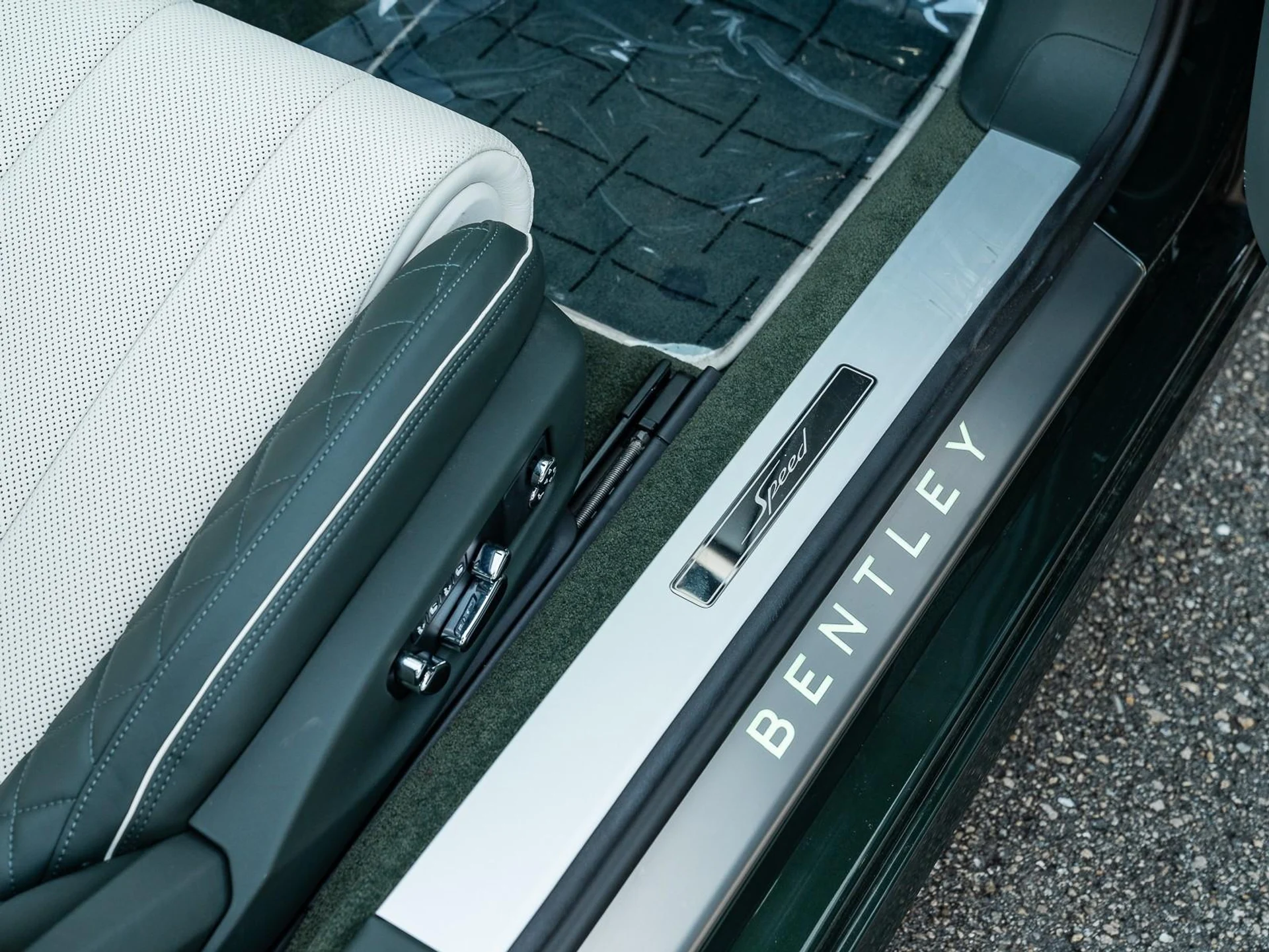 mph040_2862160543_Used_2022_Bentley_Continental_GT_Speed_1766182002_dfee534ca0