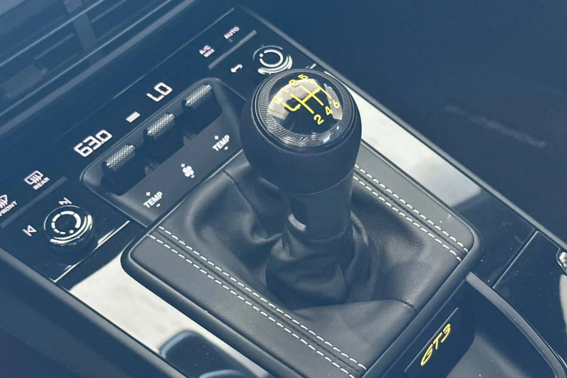 mph040_2878270100_1280_0cad34ac56