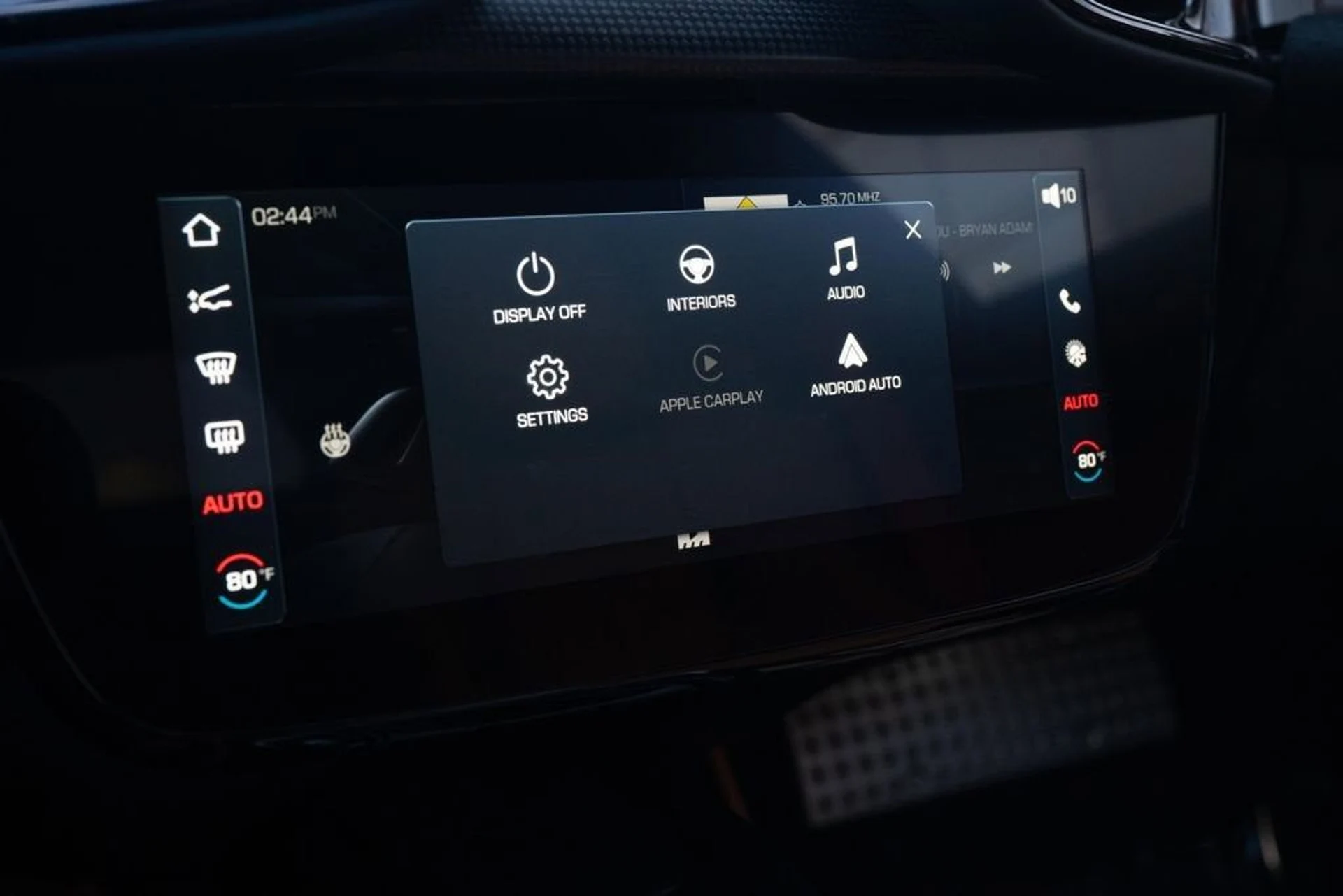 mph040_2881055090_dd833718d0aa419dae0f585c3ed47939_4b2a77feeb