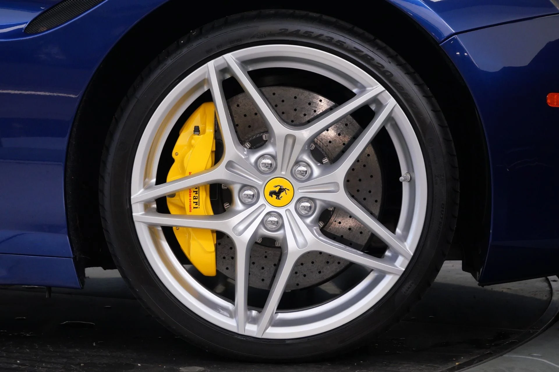 mph040_2886332475_Used_2017_Ferrari_California_T_553_Horsepower_Ventilated_Seats_Low_Miles_1780071789_48086985a6