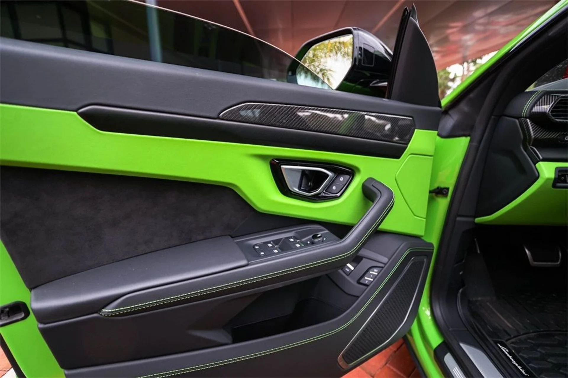 mph040_2891606812_0d2ce5b5985db5f5a6ab492eb0f38a68_f2680dade3