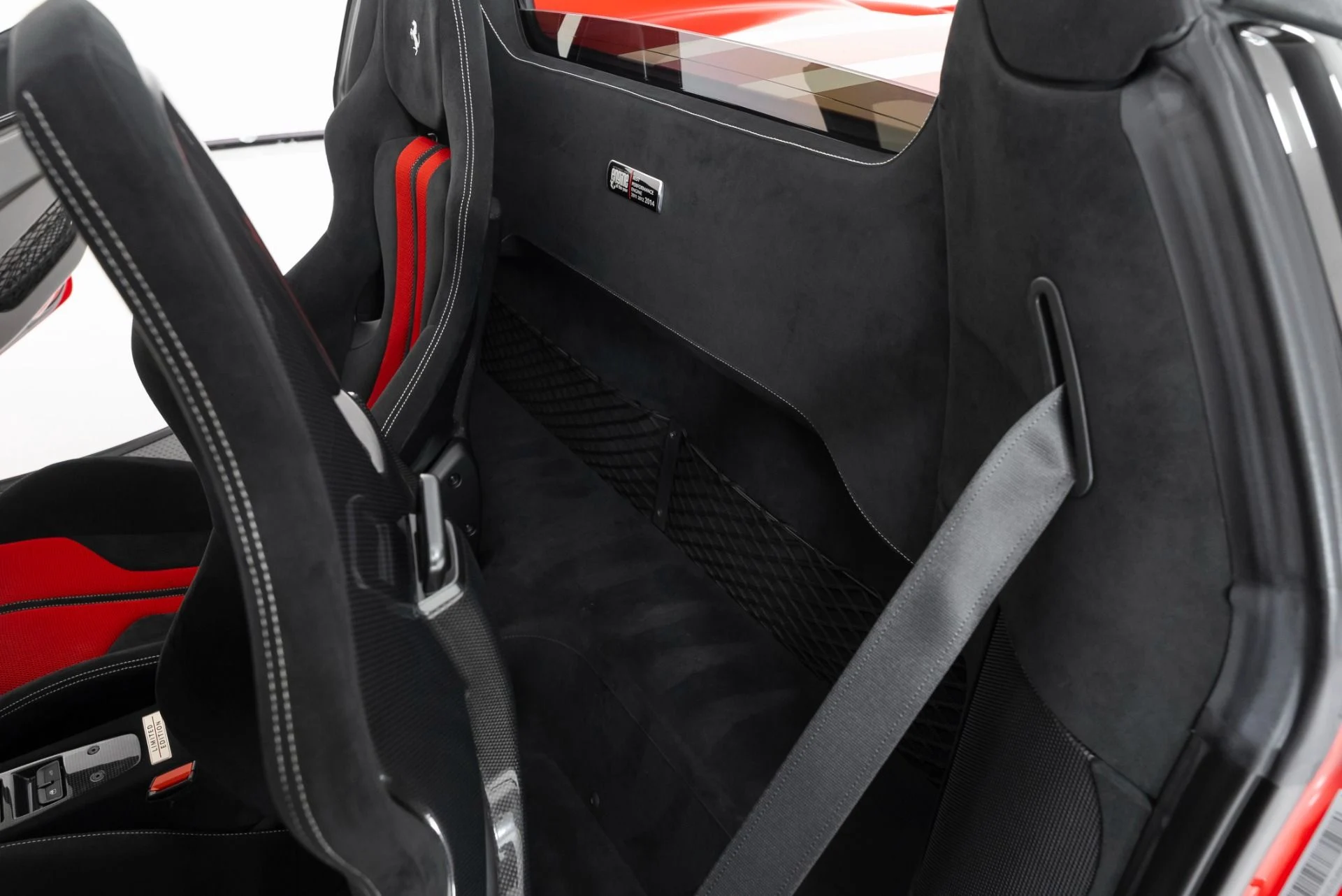 mph040_2892263500_Used_2015_Ferrari_458_Speciale_Aperta_1760034960_34949dbd91