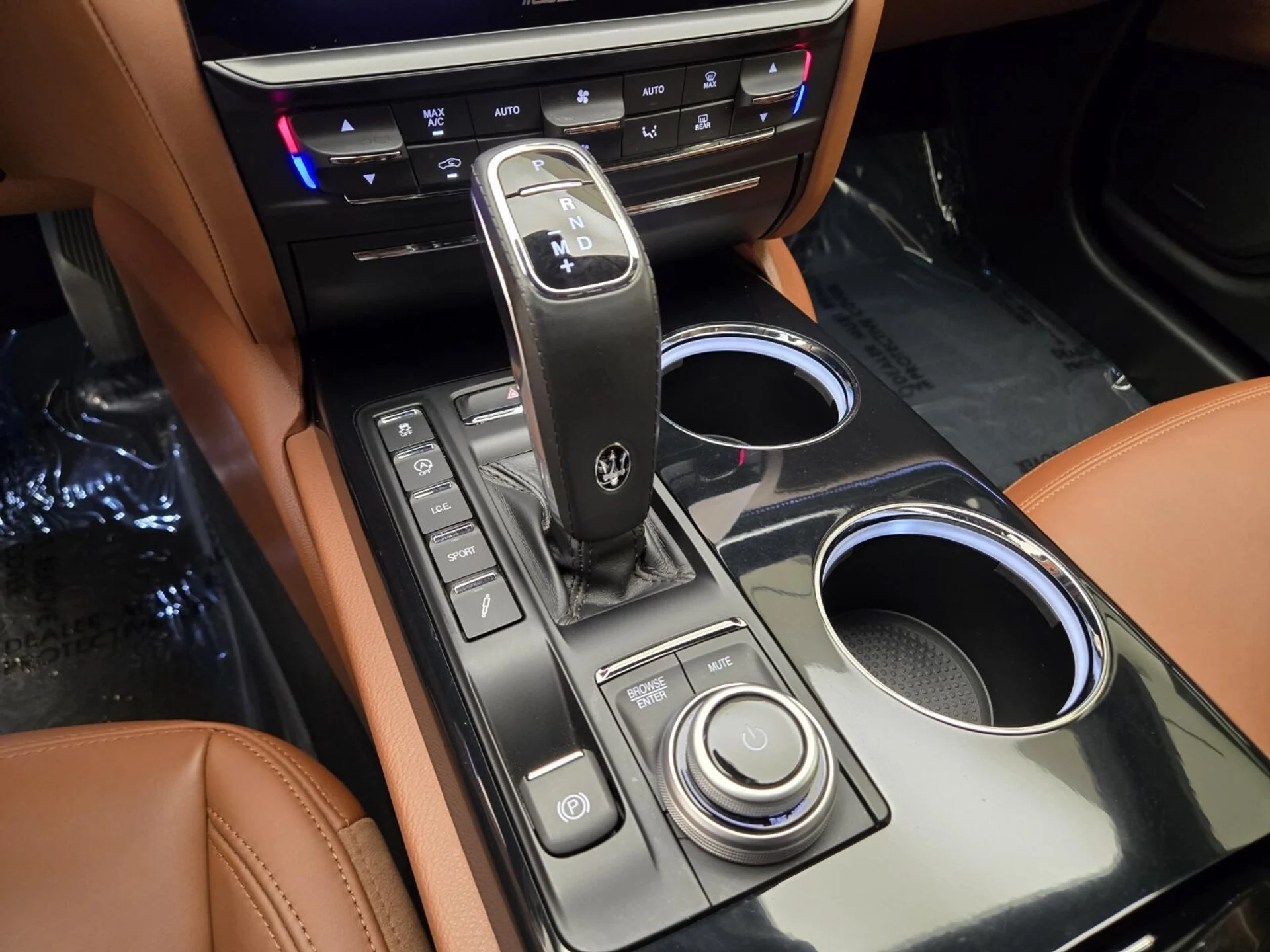 mph040_2905936052_Used_2022_Maserati_Quattroporte_Modena_Q4_1761975869_9f01ea0c46