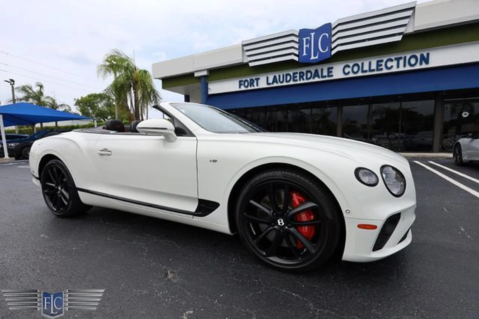 mph040_2939992856_used_2022_bentley_continental_gtcv8mullinerconvertible_6305_22861831_45_640_f5e39347c7
